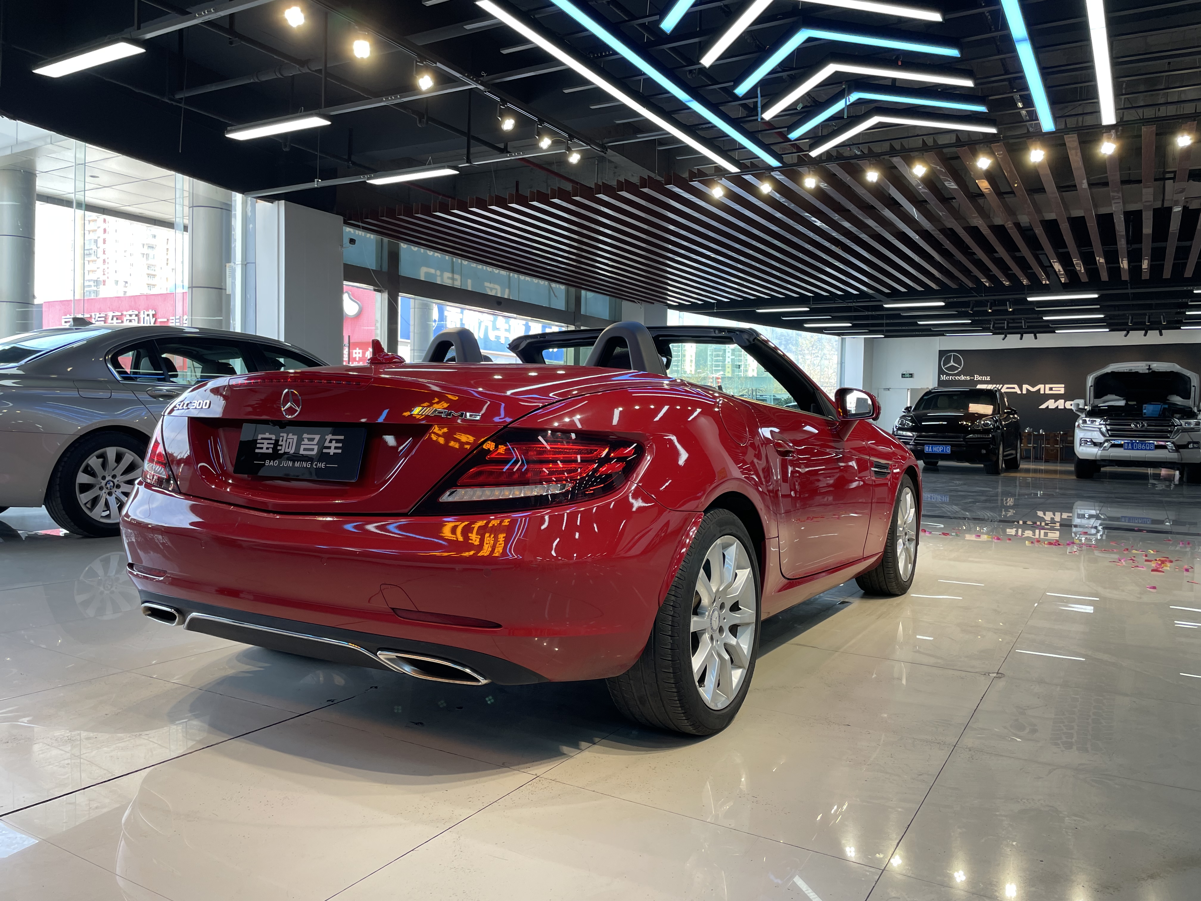 Mercedes-Benz SLC Class 2017 #5 Mercedes-Benz SLC Class 2017 car image #5