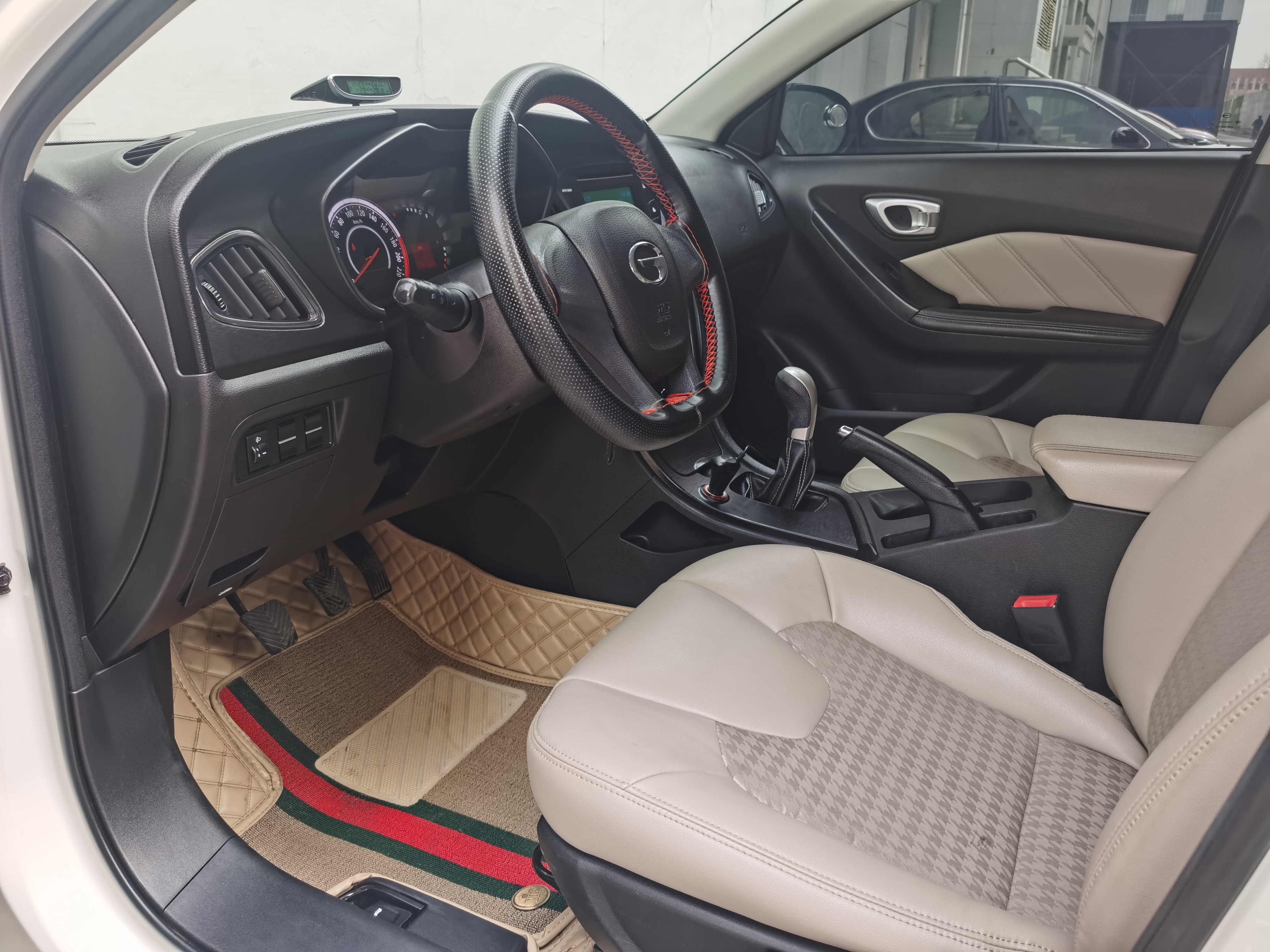 GAC Trumpchi GA3S 2016 #5 GAC Trumpchi GA3S 2016 car image #5