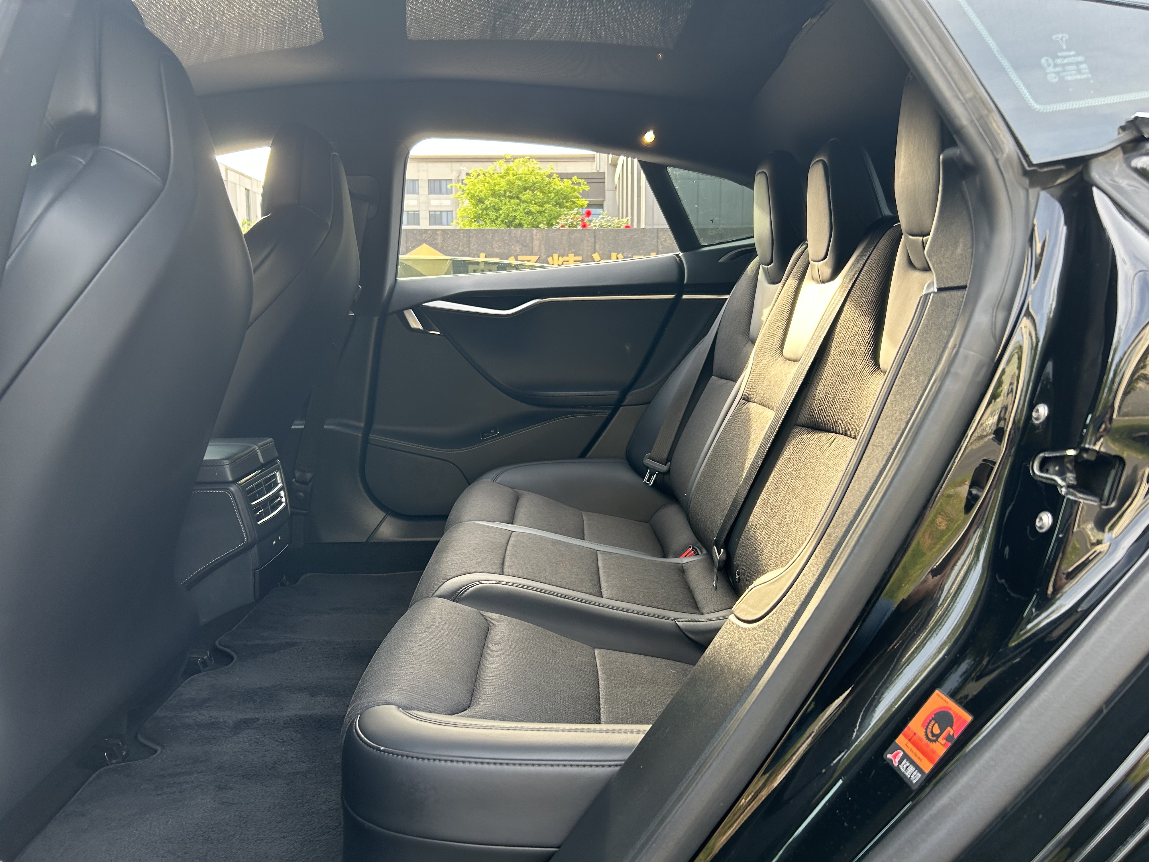 特斯拉 Model S 2018 汽车图片 #5