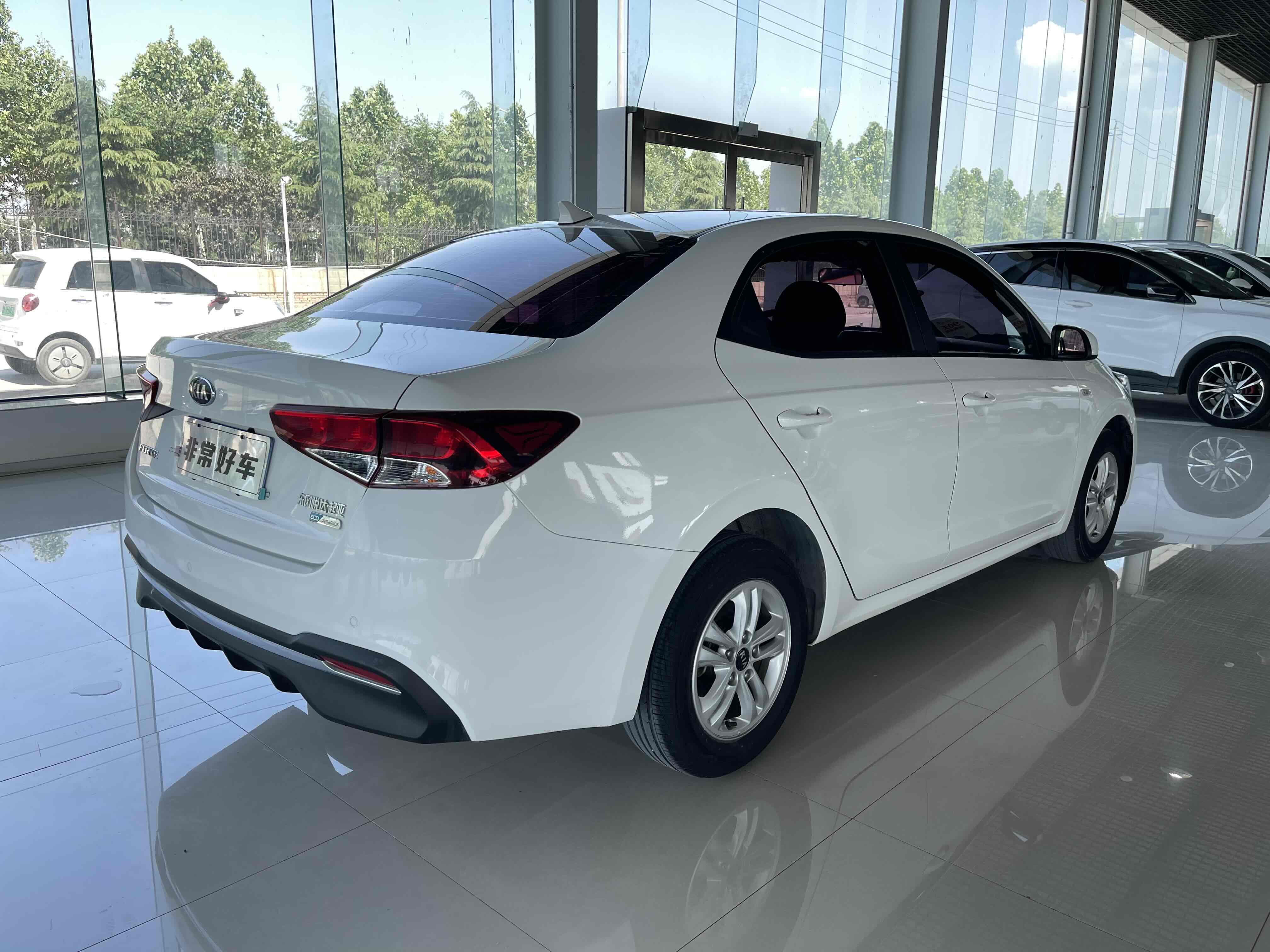 Kia Forte 2020 imagen de coche #5