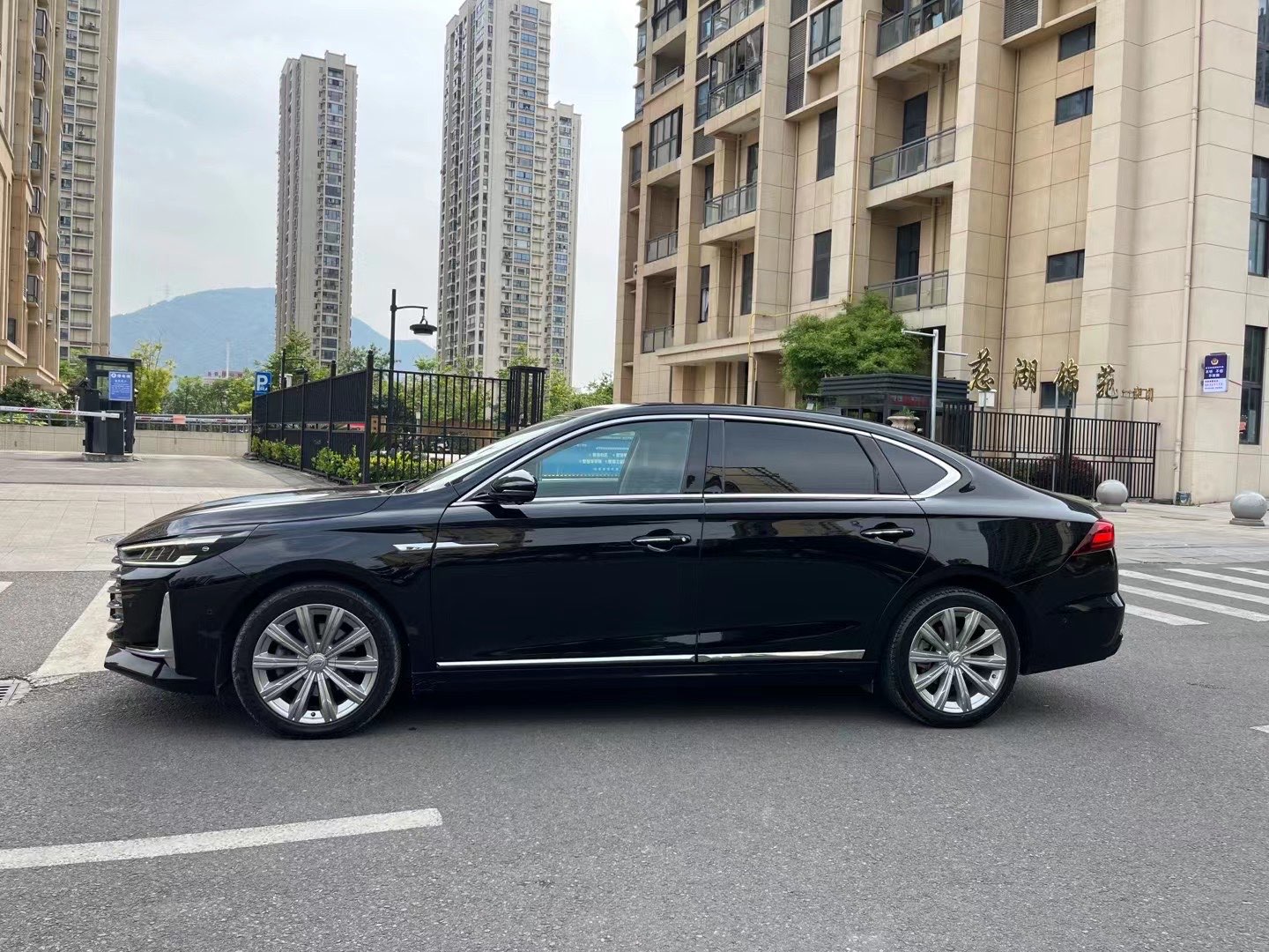 GAC Trumpchi GA8 2020 car image #5