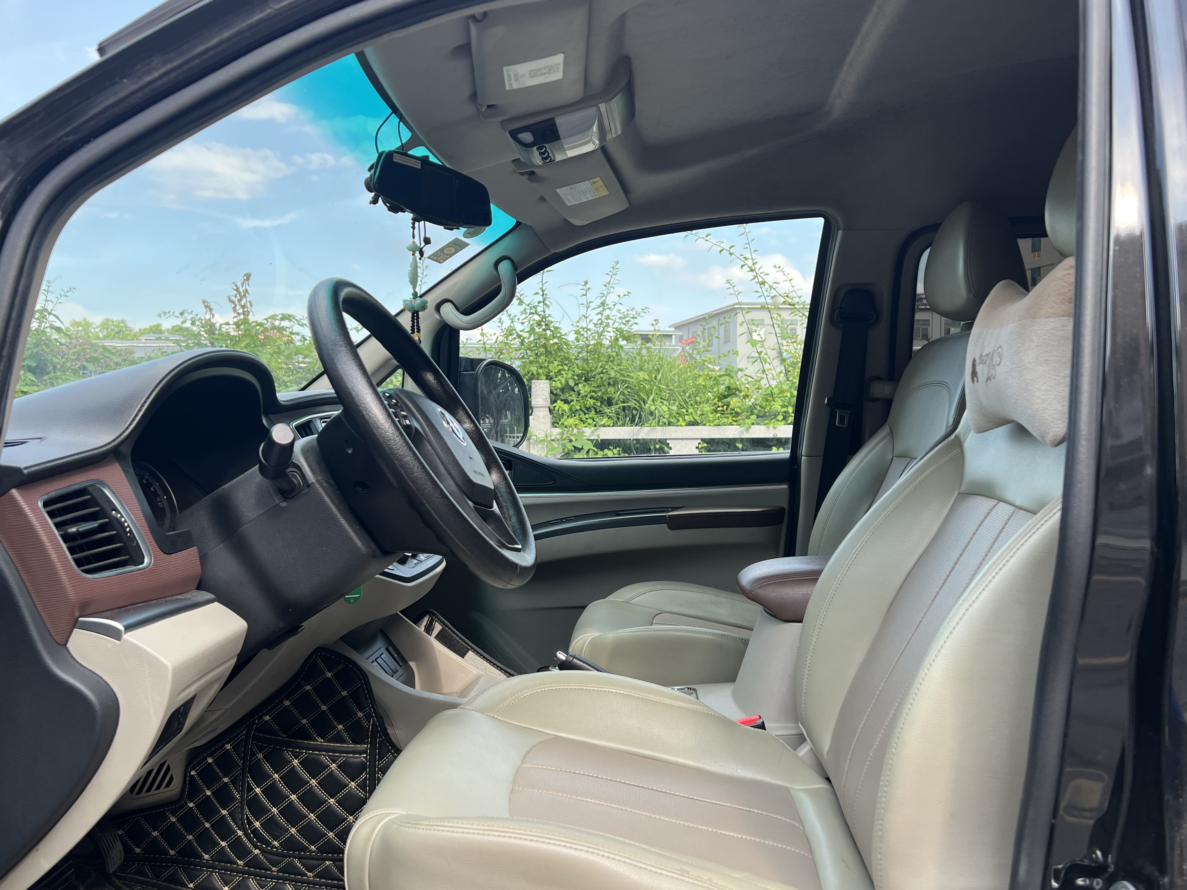 Forthing Lingzhi EV 2020 #5 Forthing Lingzhi EV 2020 immagine di auto #5