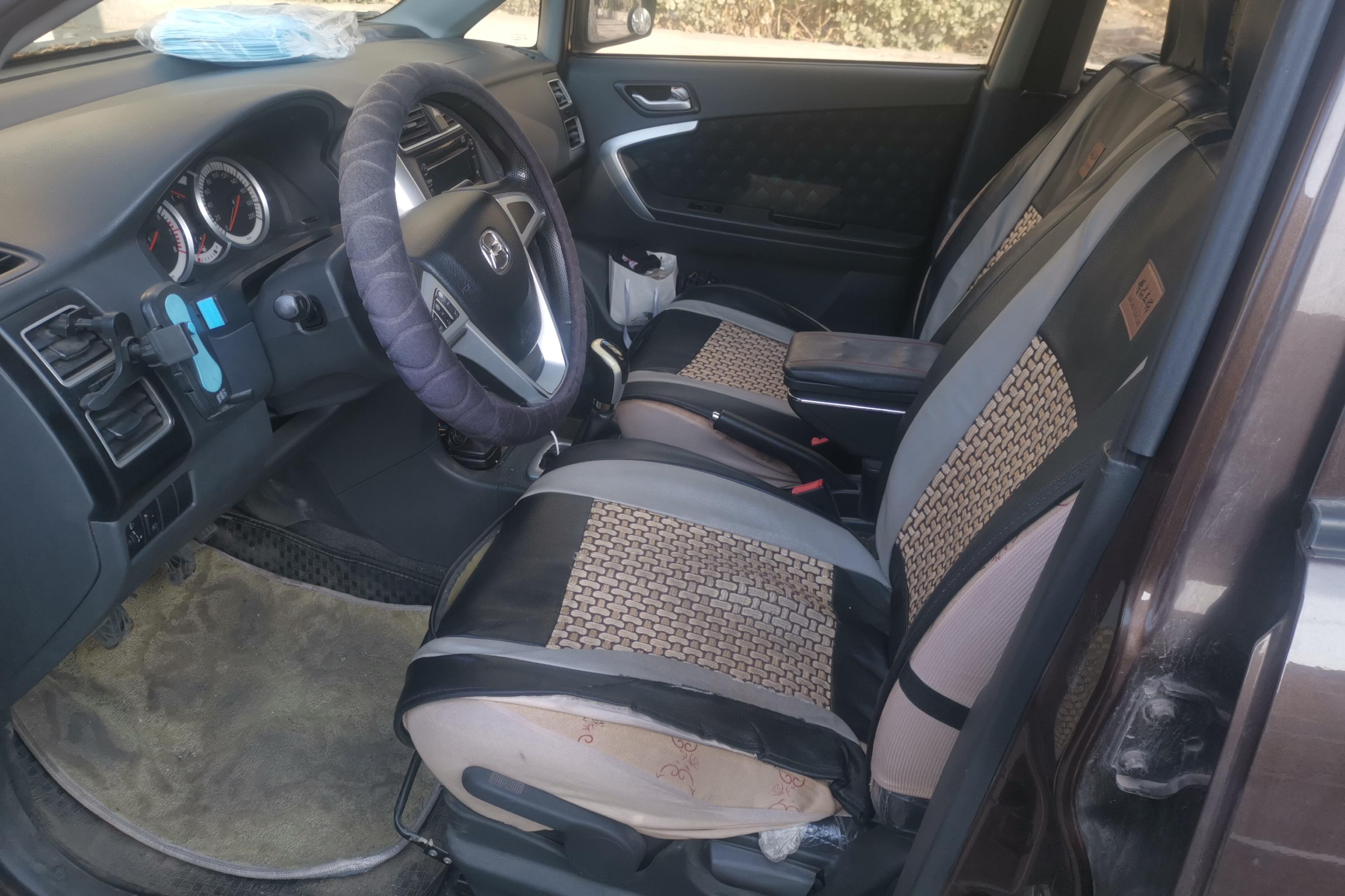 Suzuki Liana A6 2015 immagine di auto #5