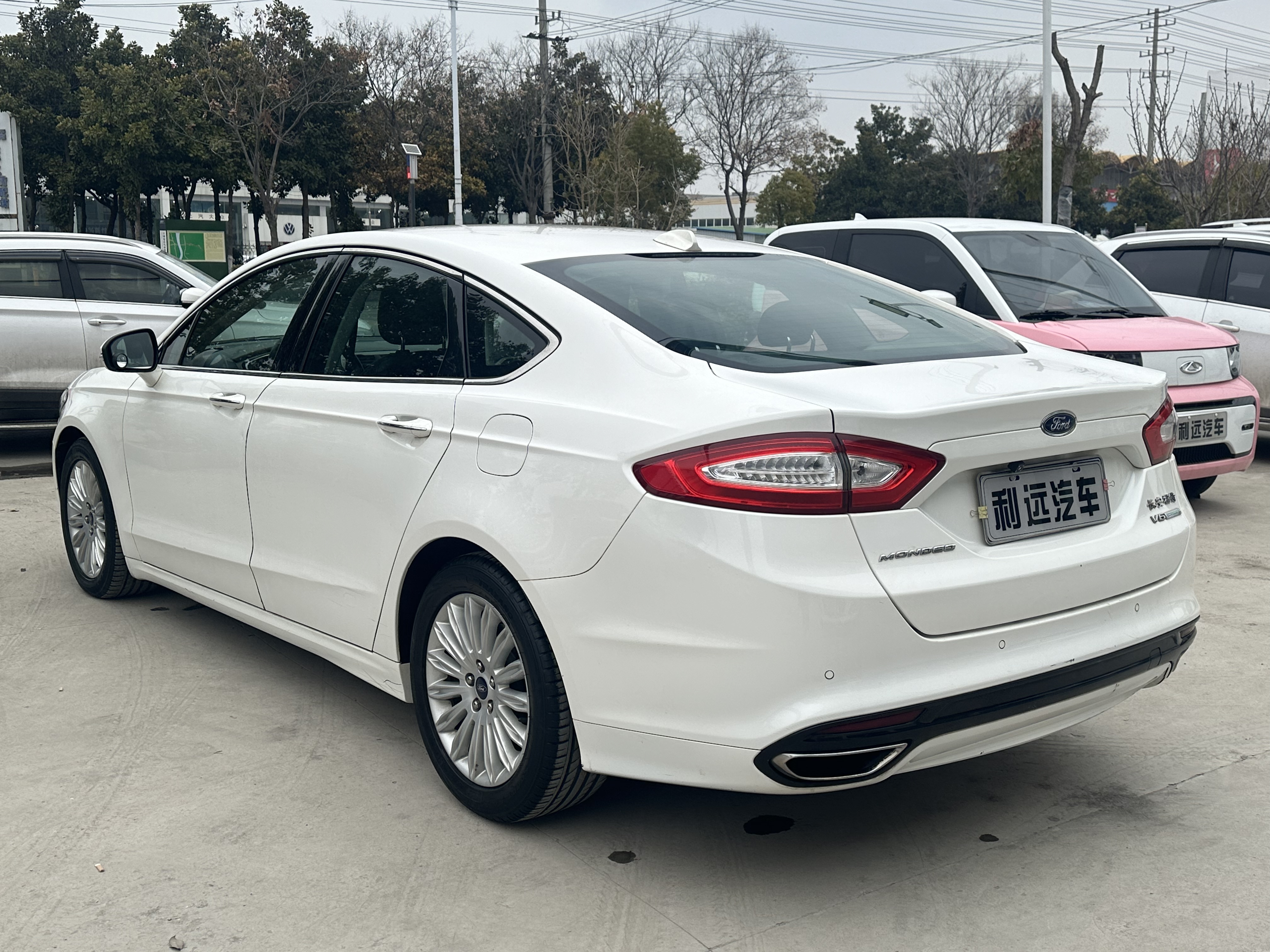 Ford Zhisheng 2016 #5 Ford Zhisheng 2016 car image #5