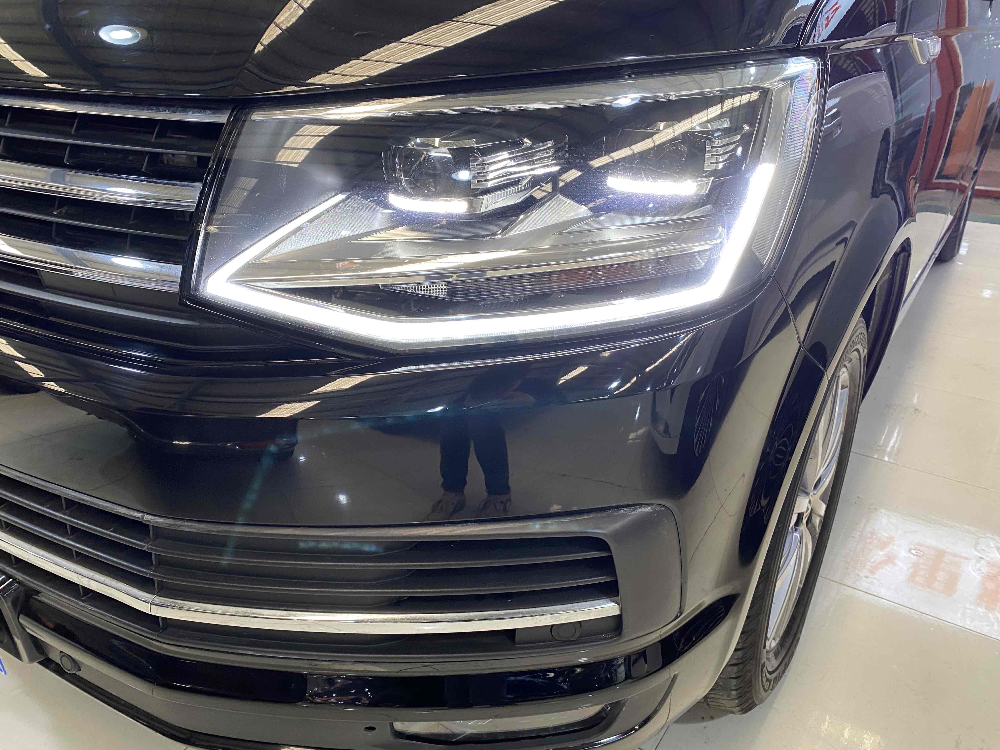 Volkswagen Caravelle 2019 car image #5