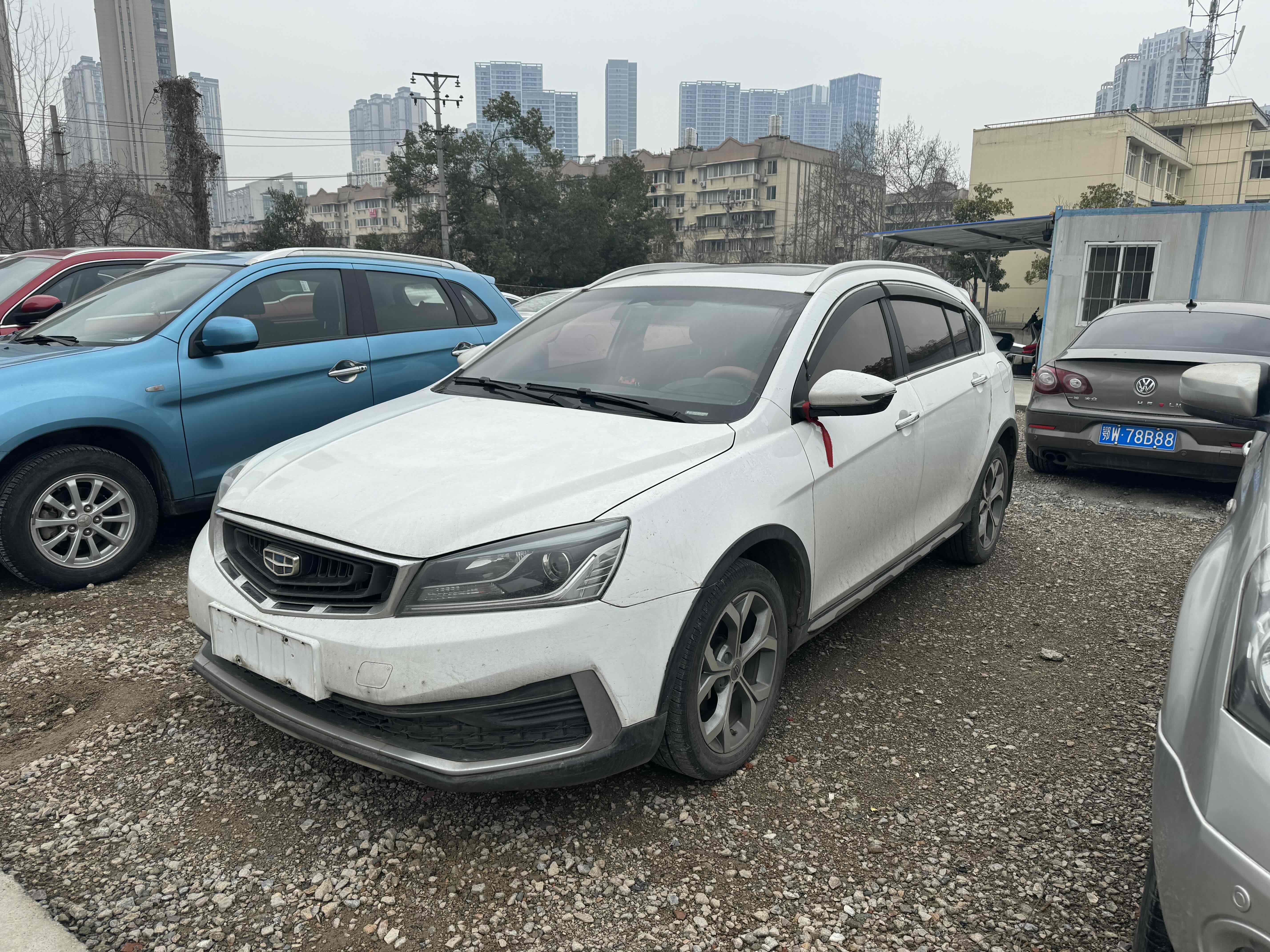 GEELY Vision S1 2018 car image #5