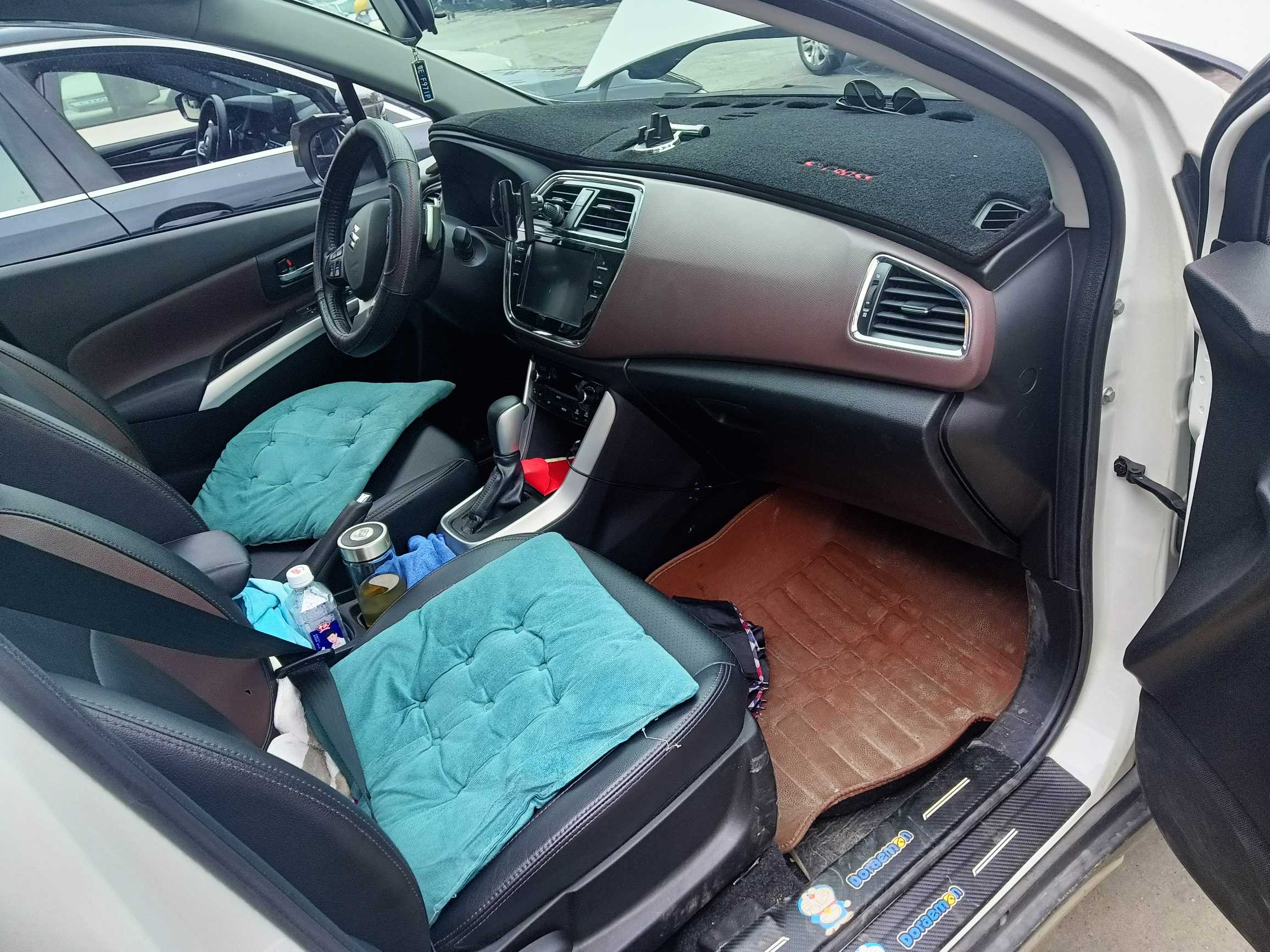 铃木 骁途 2019 汽车图片 #5