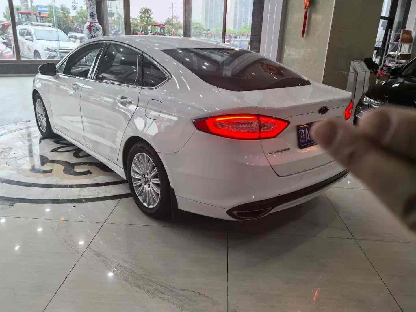 Ford Zhisheng 2016 #5 Ford Zhisheng 2016 car image #5