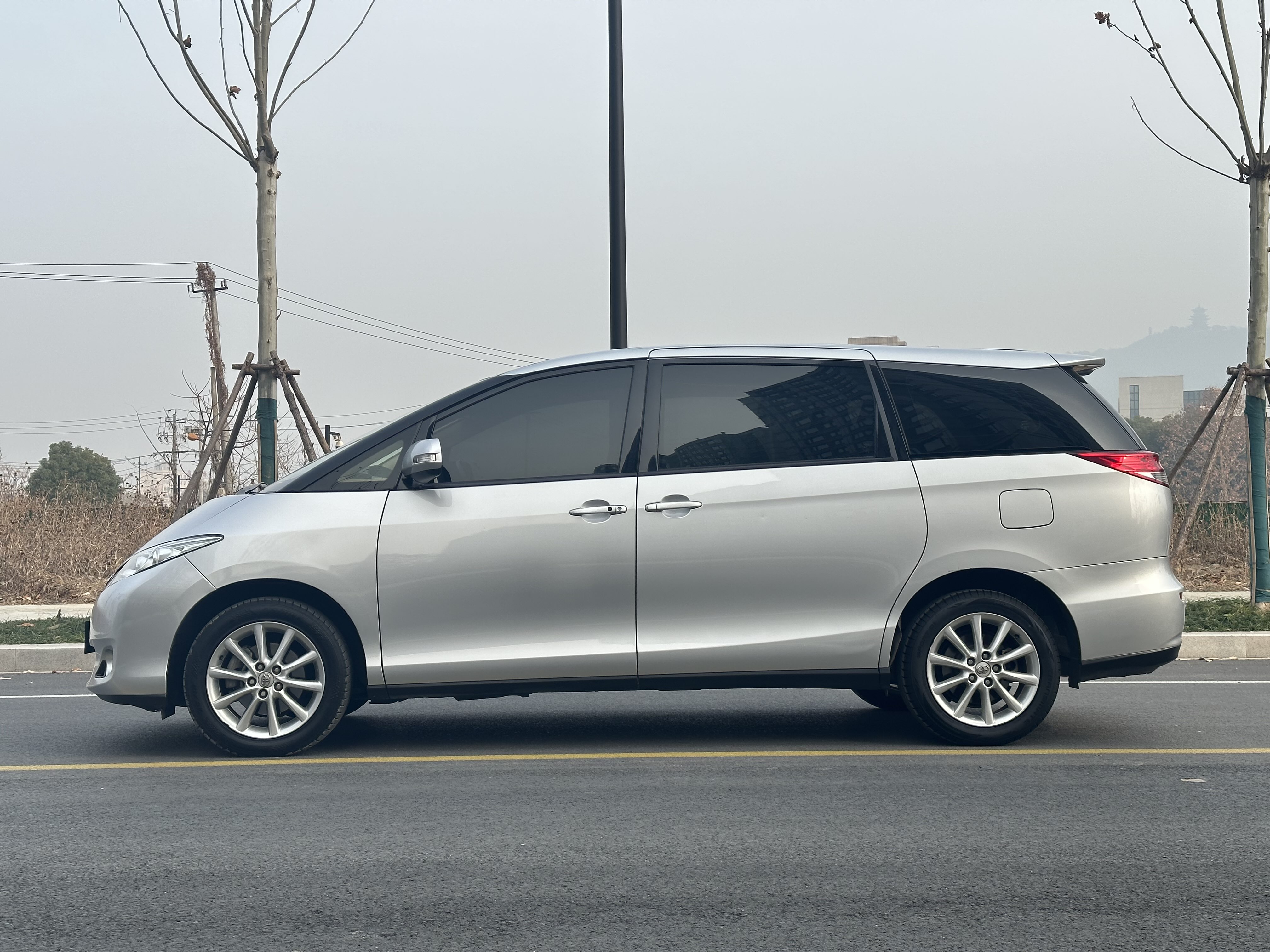 Toyota Previa 2016 car image #5