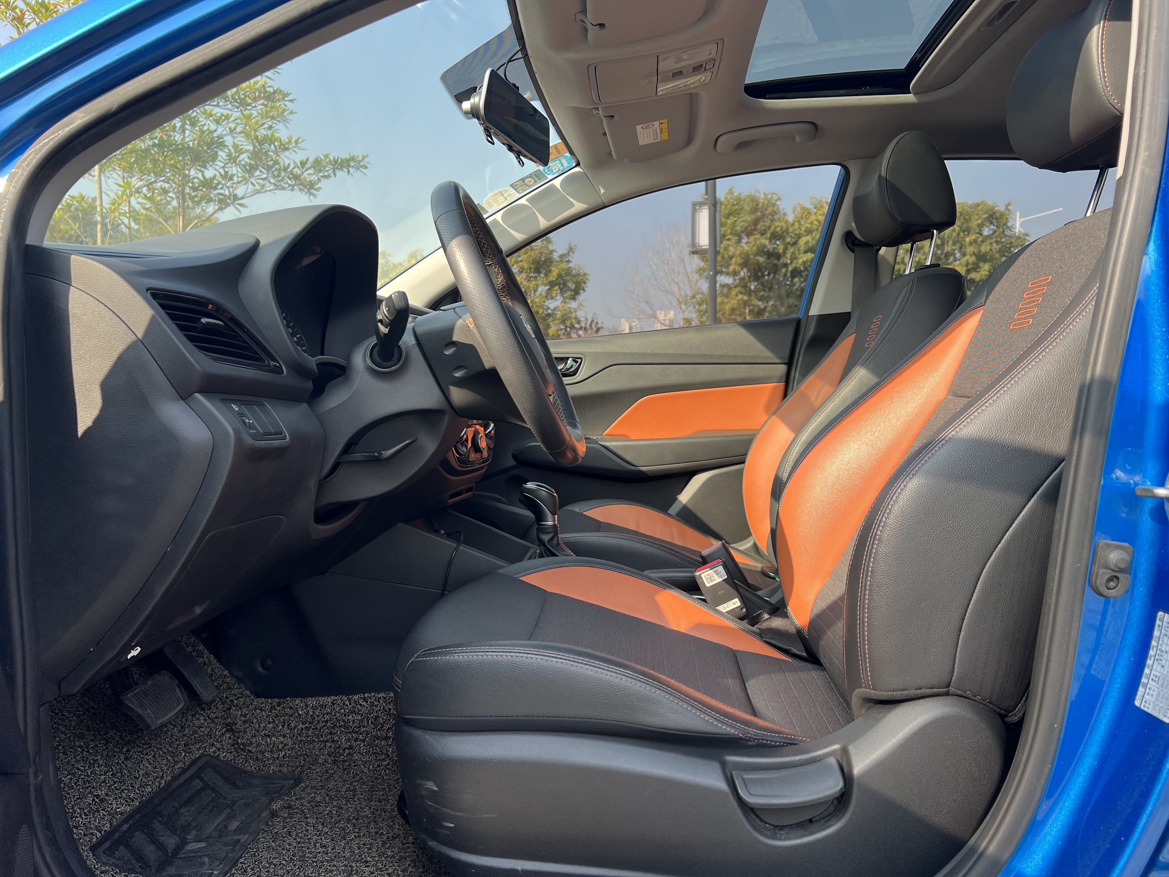 Hyundai Verna RV 2017 immagine di auto #5