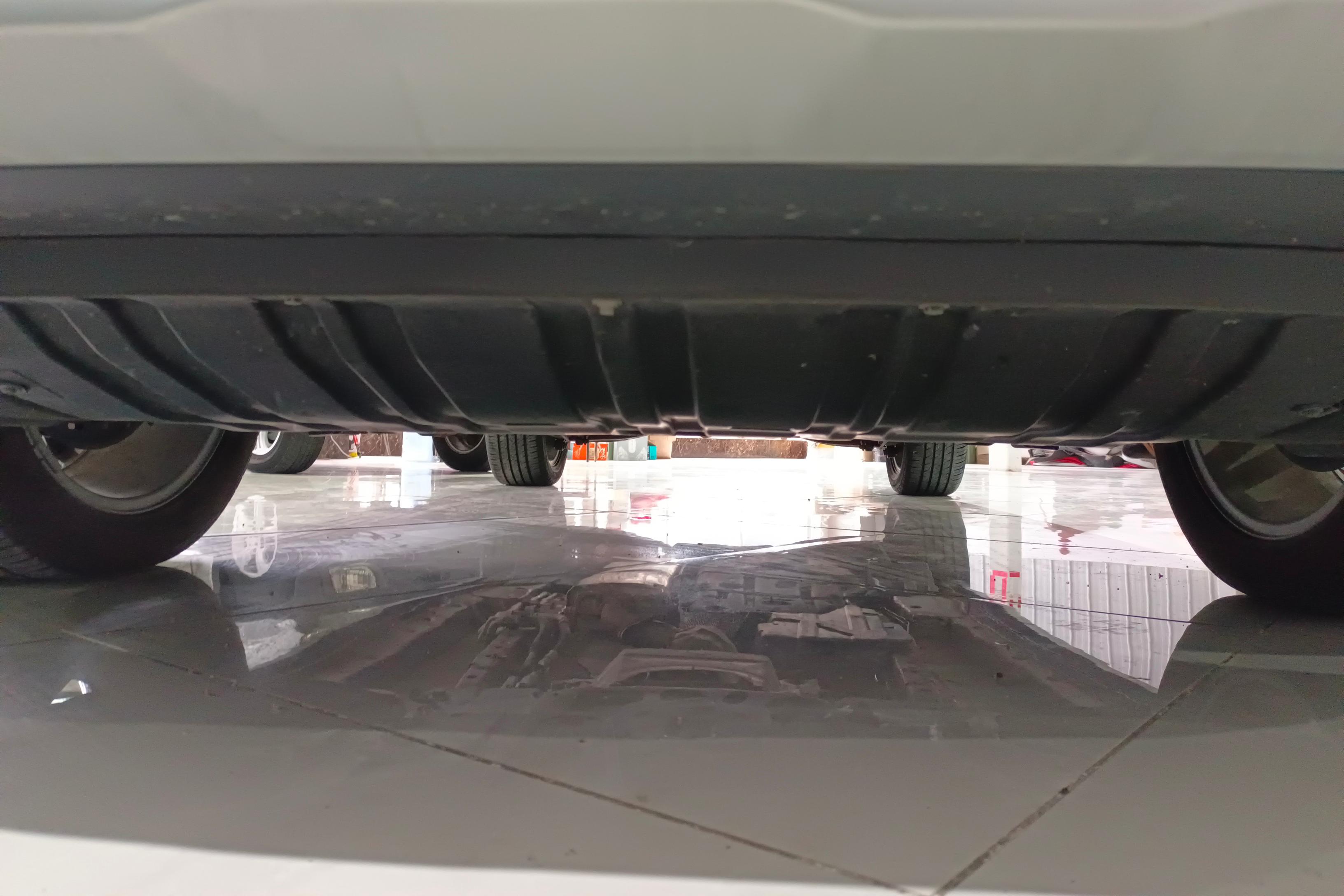 Ford Equator 2021 car image #5