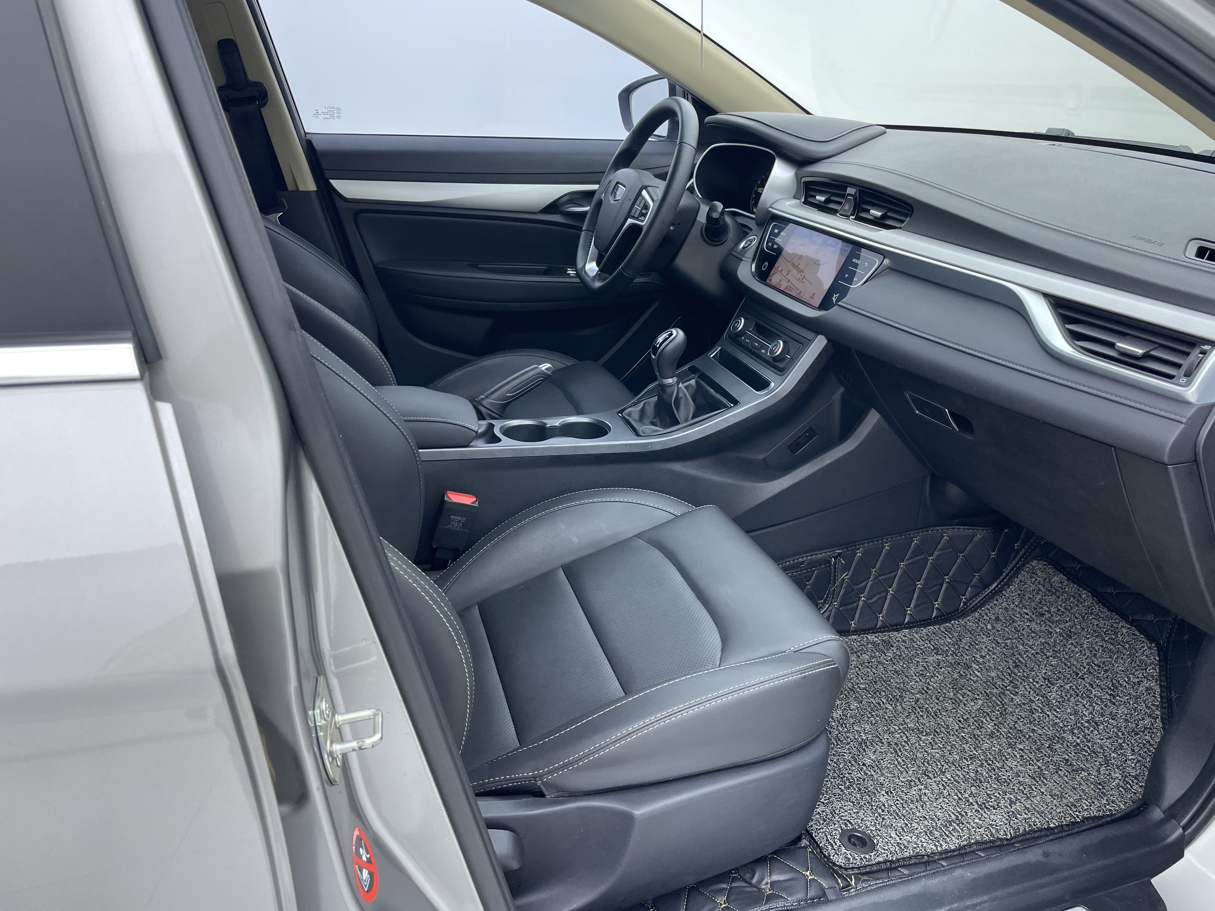 GEELY Vision S1 2018 car image #5