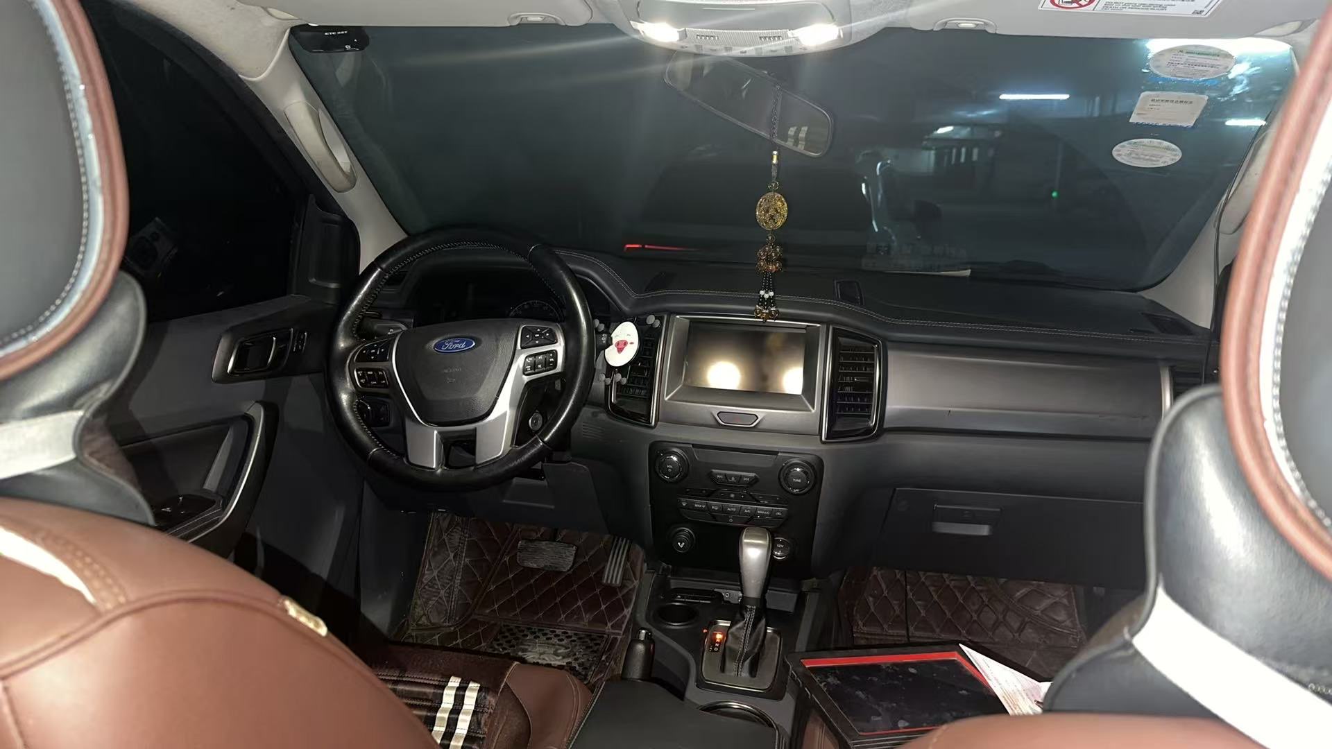 Ford Everest 2016 car image #5