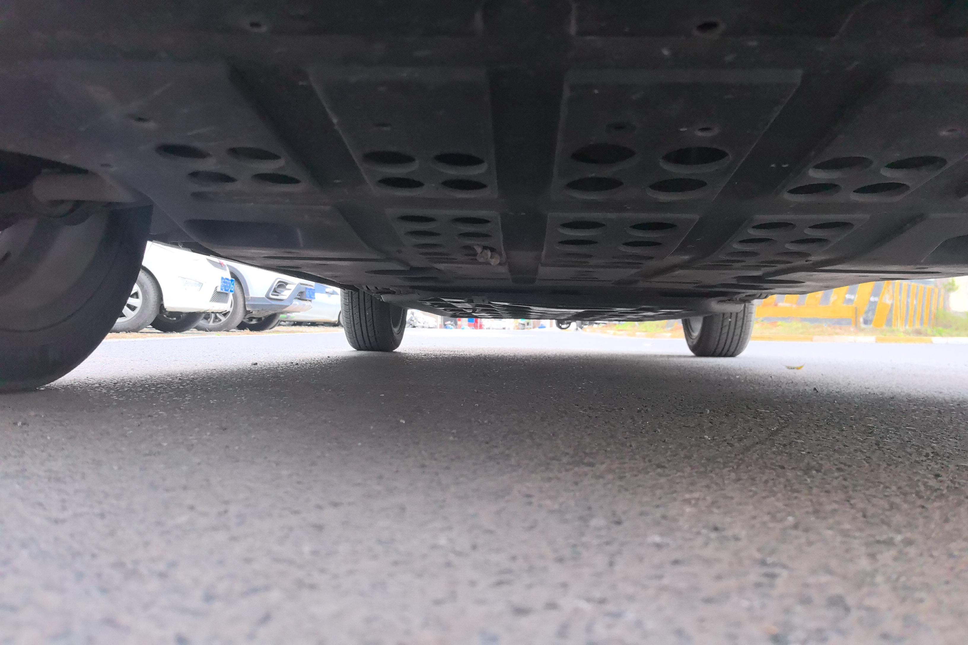 Neta L 2022 imagen de coche #5