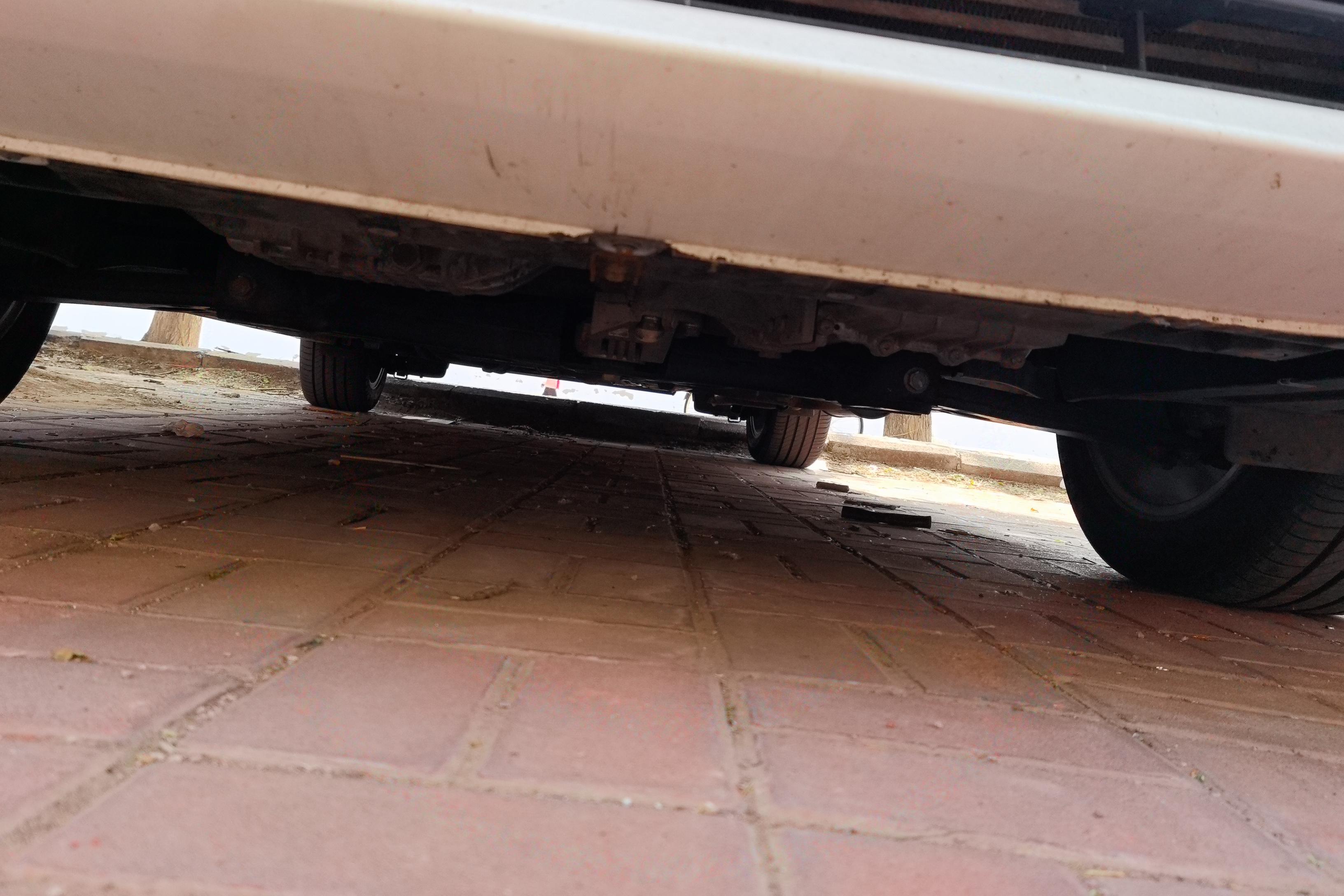 GAC Trumpchi M6 2019 car image #5