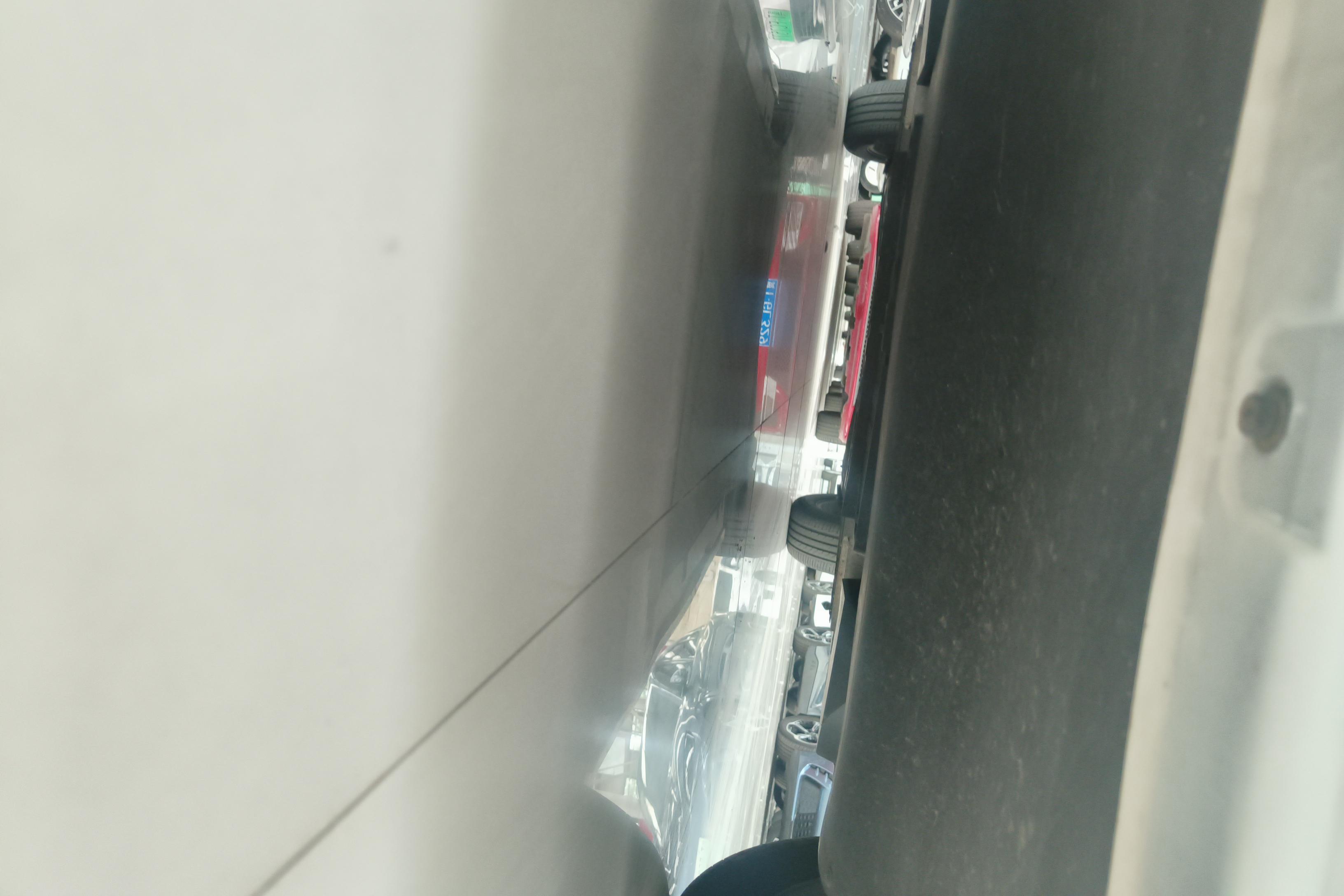 荣威 荣威Ei5 2018 汽车图片 #5