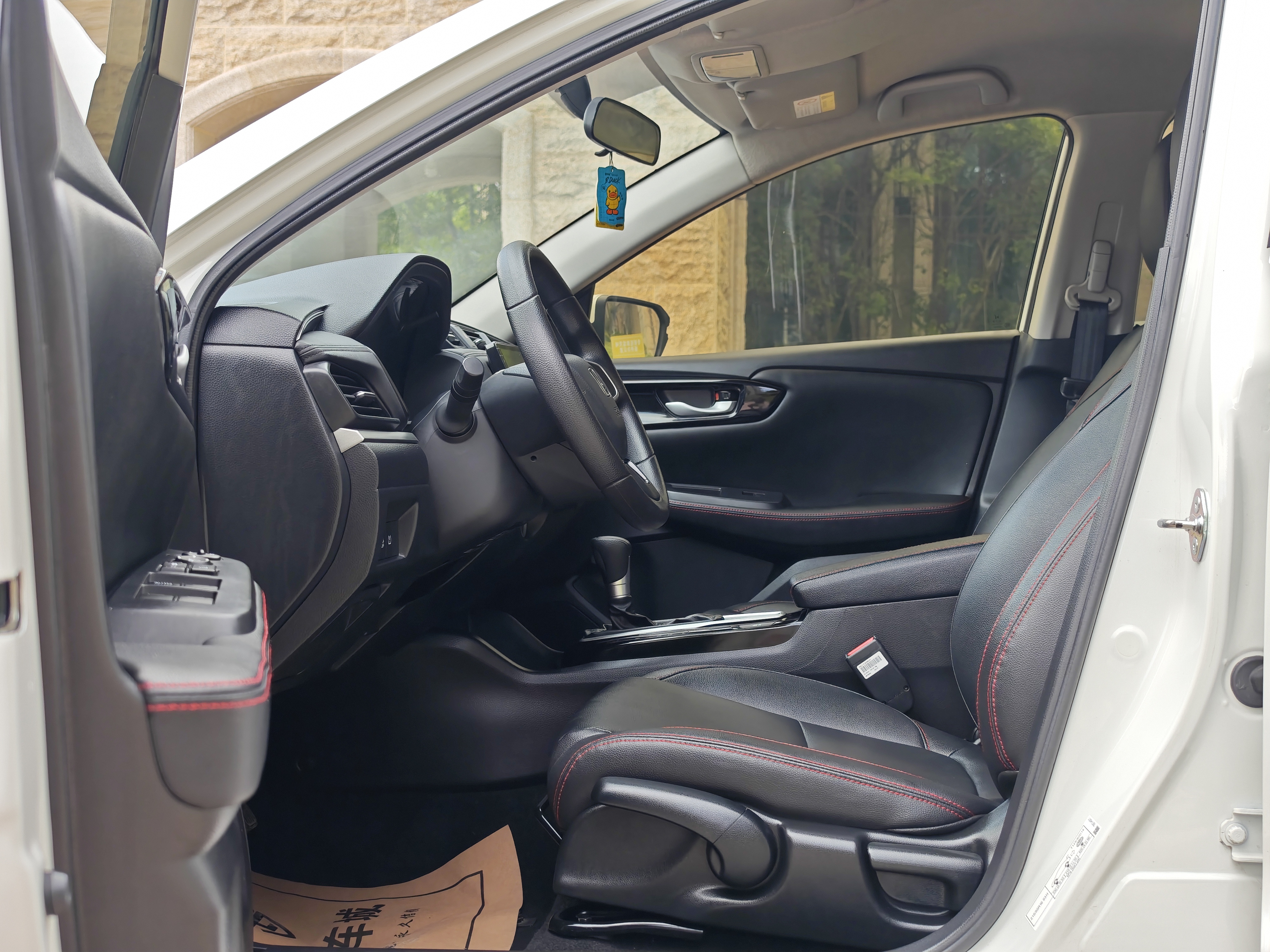 Honda Envix 2022 صورة سيارة #5