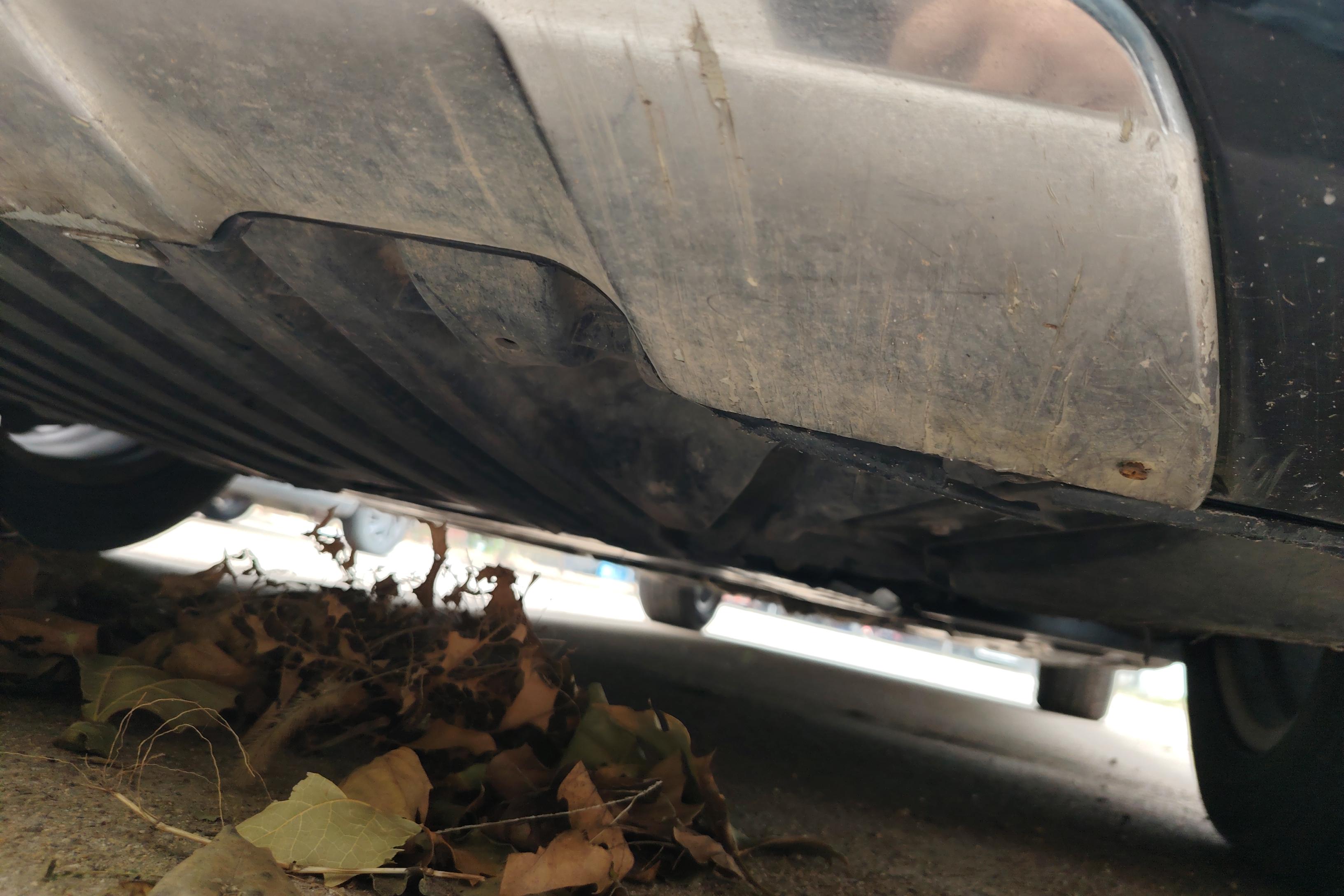 Mercedes-Benz R Class 2011 car image #5