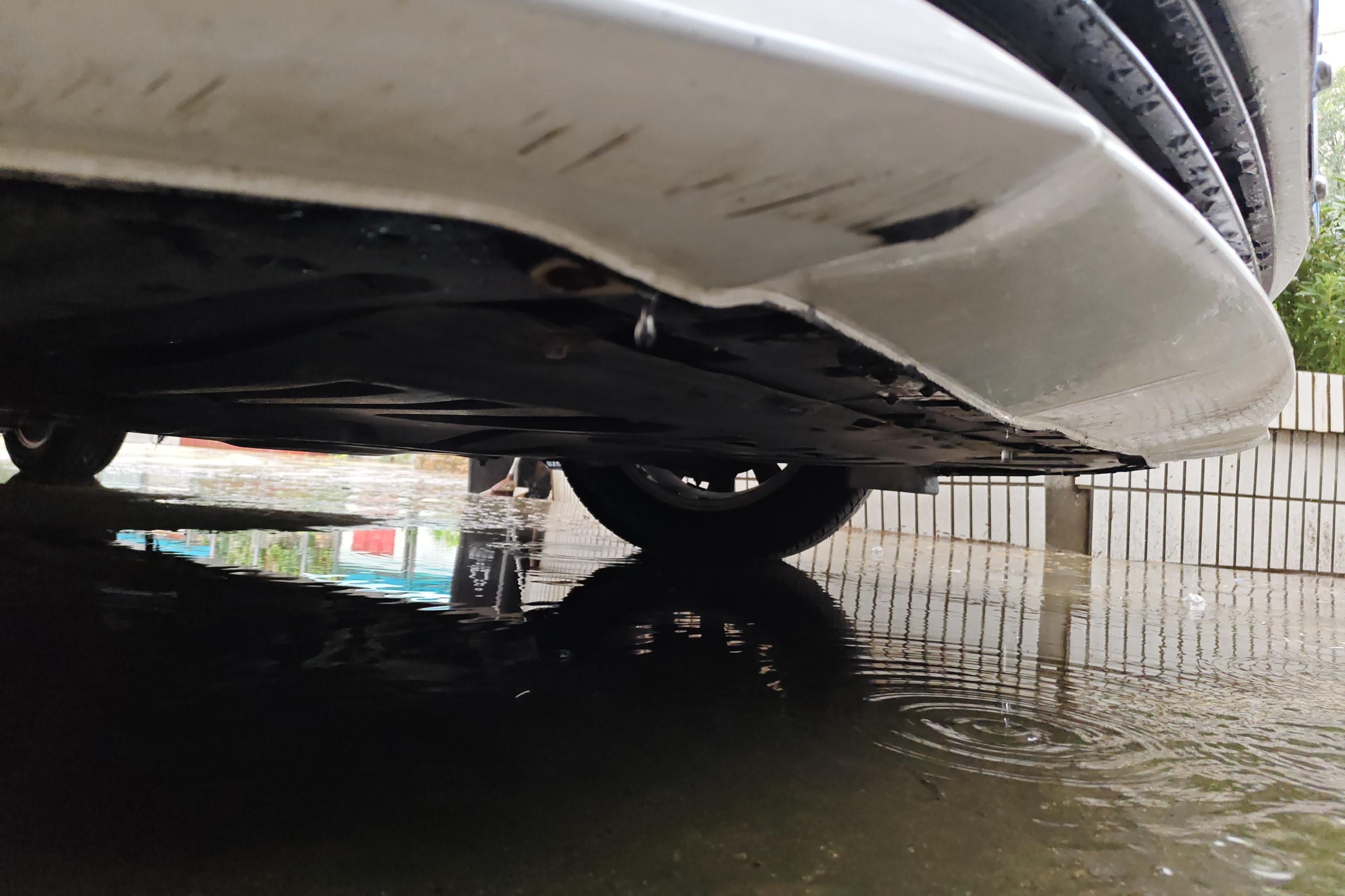 GAC Trumpchi M6 2020 immagine di auto #5