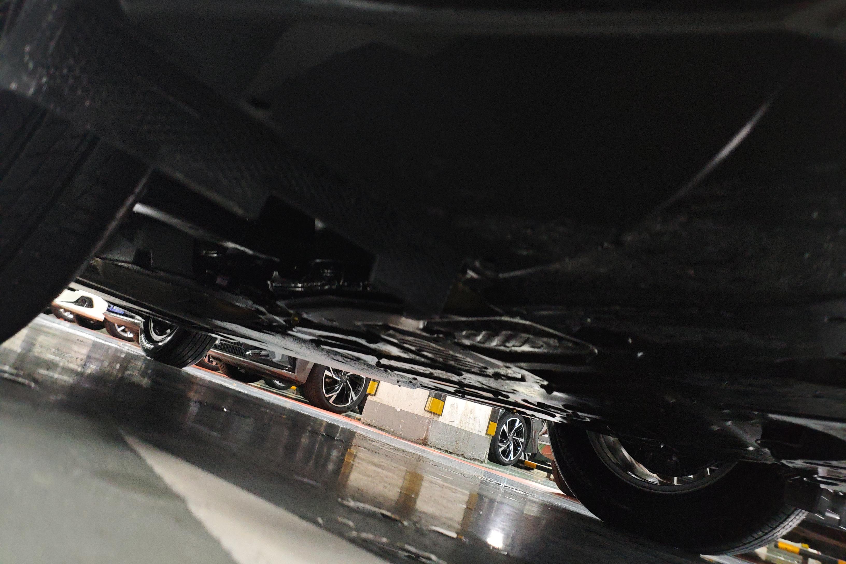 Toyota Granvia 2025 #5 Toyota Granvia 2025 car image #5