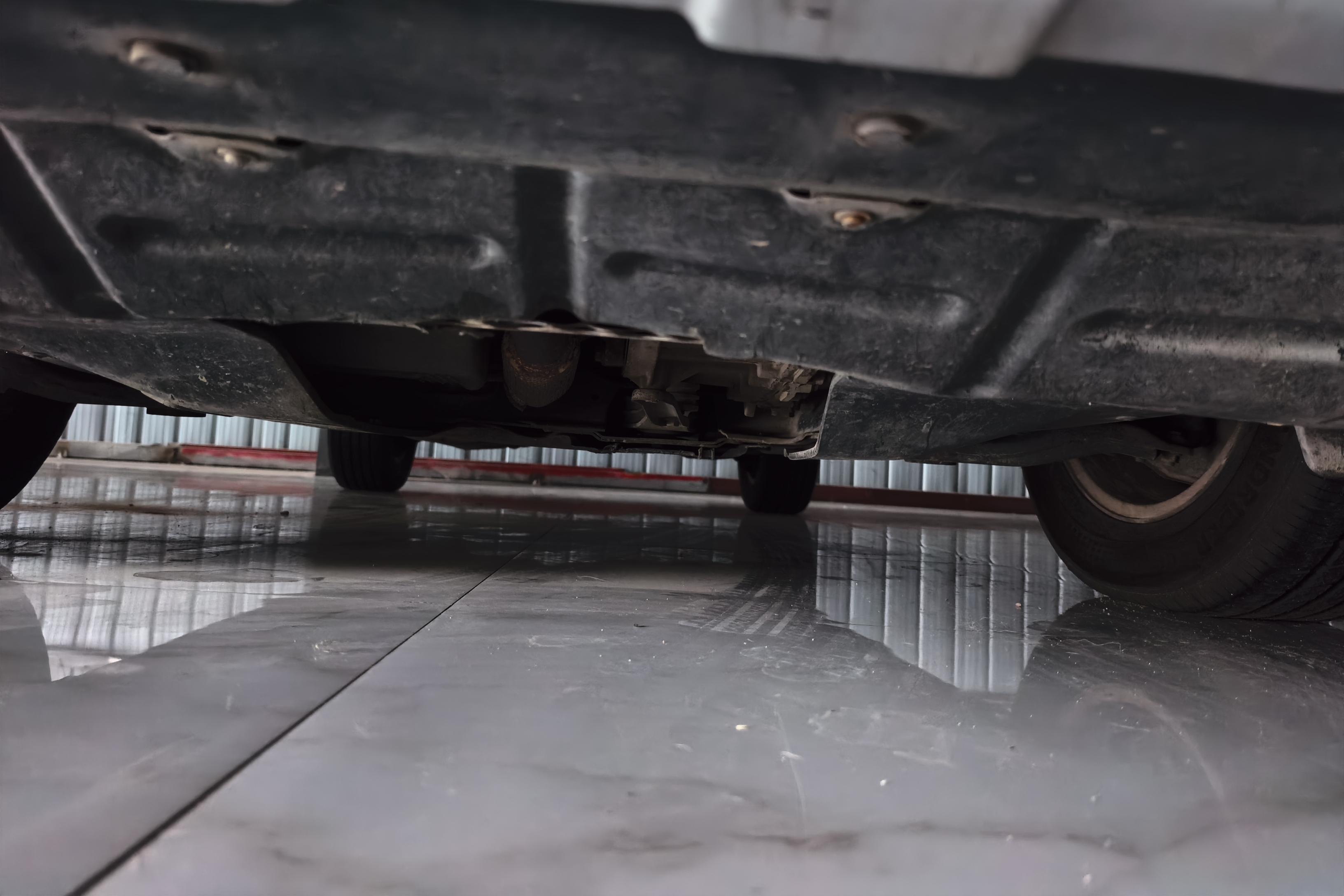 BYD Song 2017 car image #5