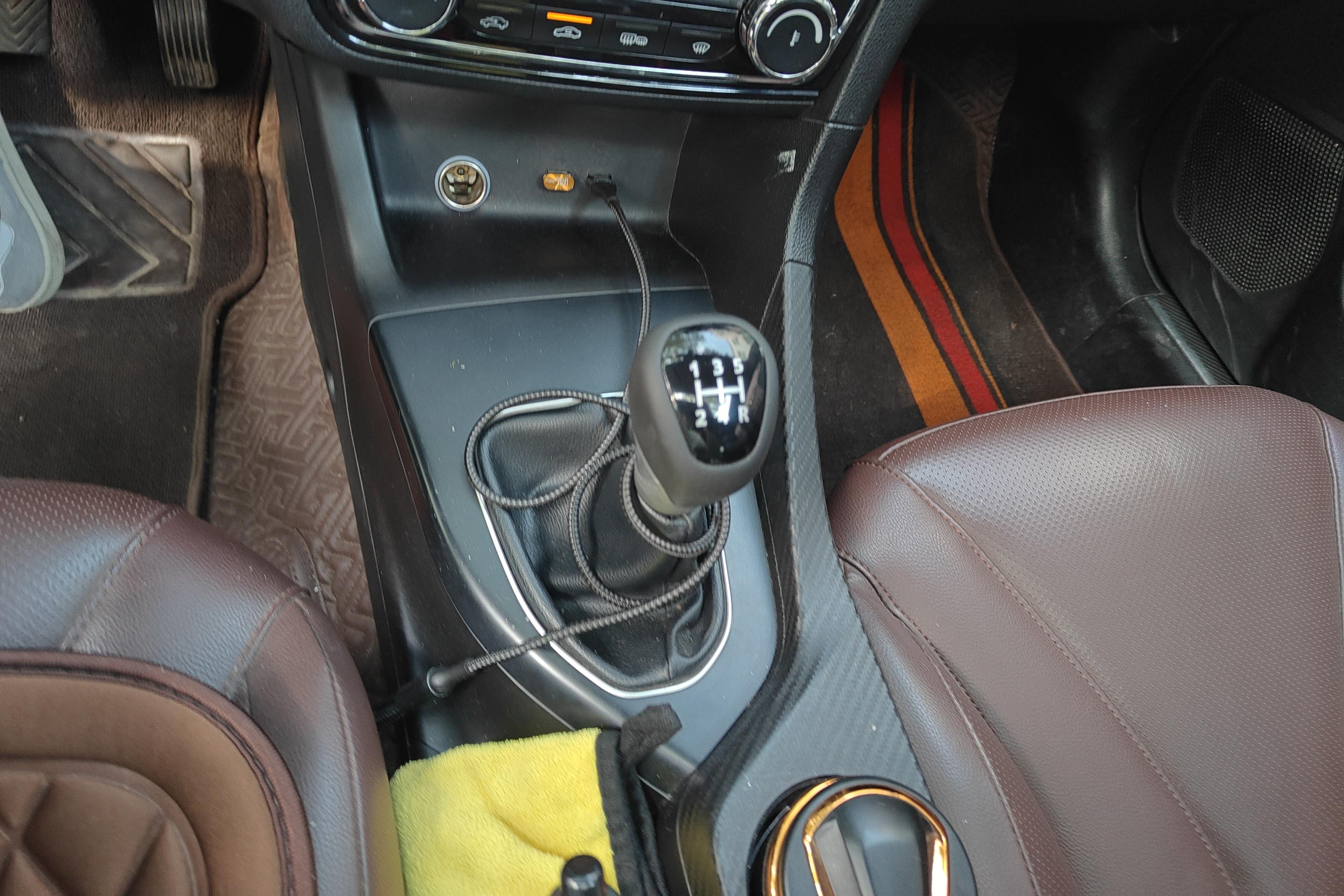 Soueast A5 Wing Dance 2019 #5 Soueast A5 Wing Dance 2019 car image #5