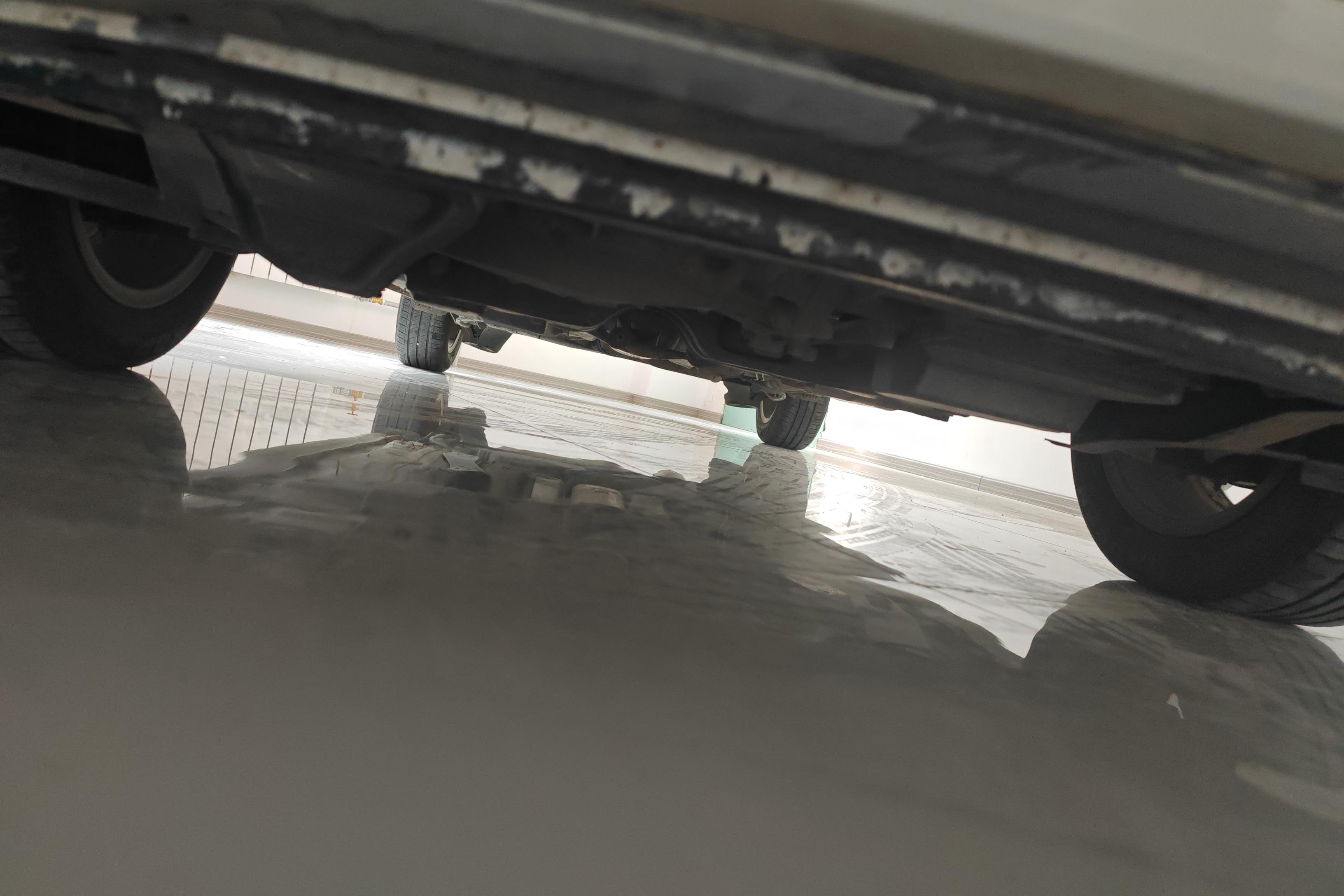 Skoda Rapid Spaceback 2017 car image #5