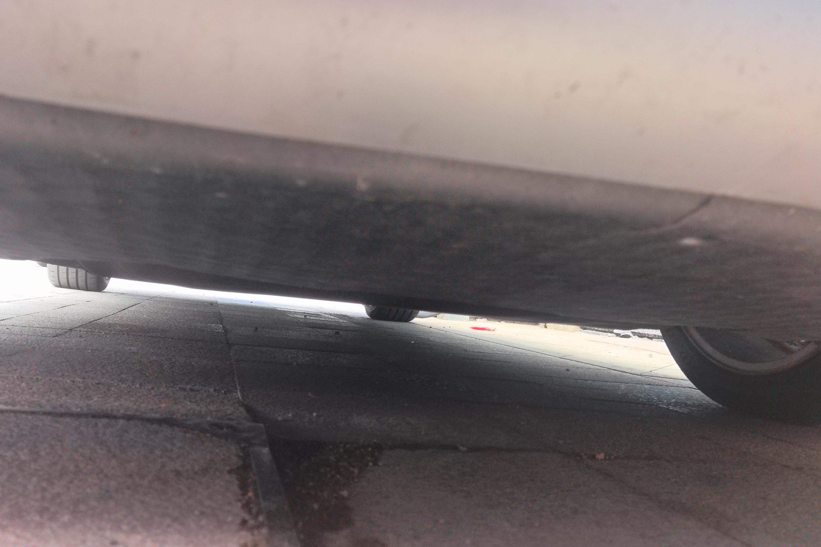 Mercedes-Benz CLS AMG 2010 car image #5