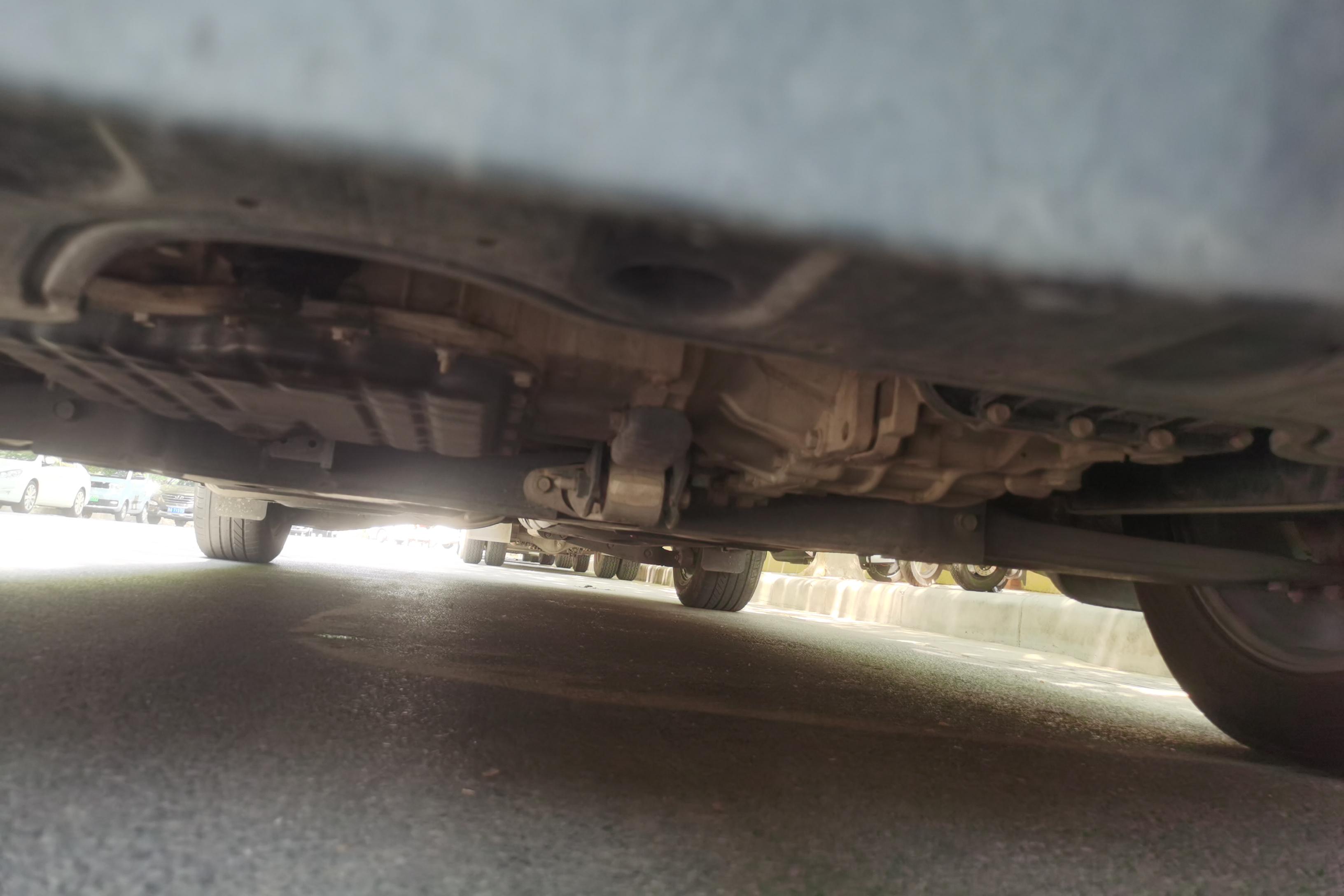 Kia Carnival 2016 изображение автомобиля #5