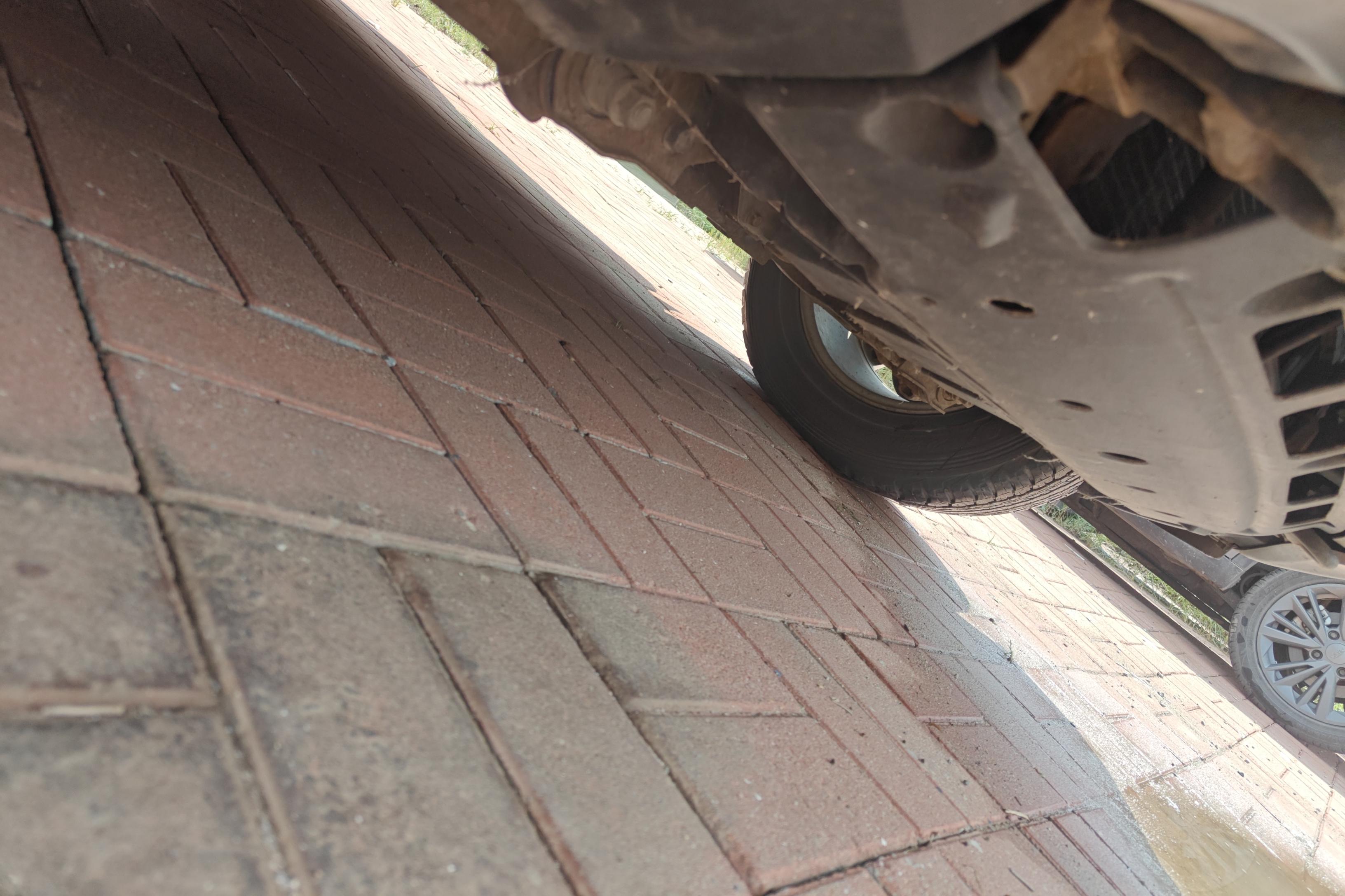 起亚 霸锐 2011 汽车图片 #5