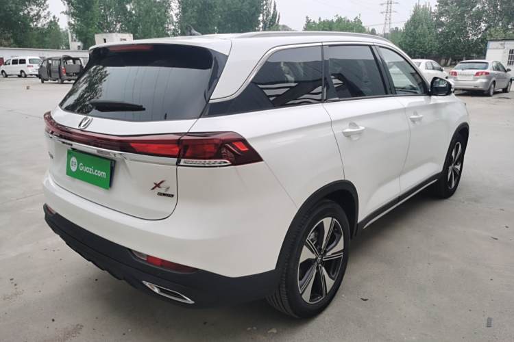Changan X7 PLUS 2024 car image #5