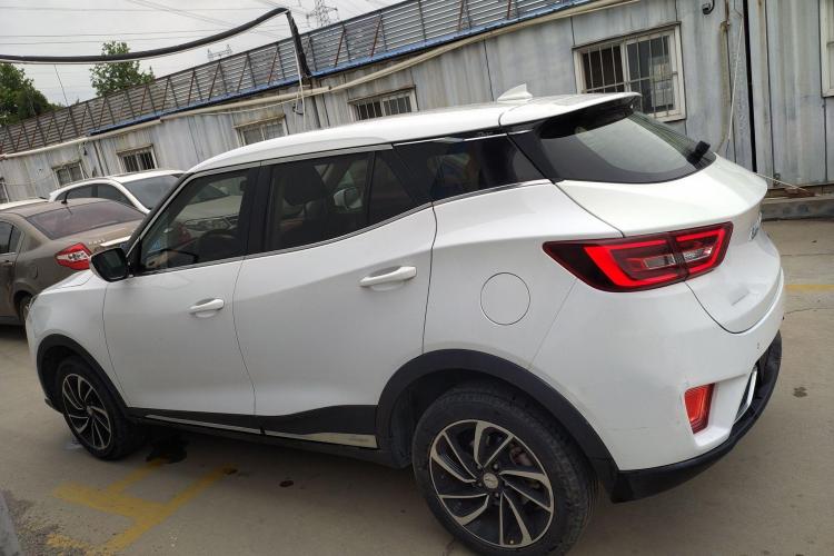 众泰 众泰T300 2017 汽车图片 #5