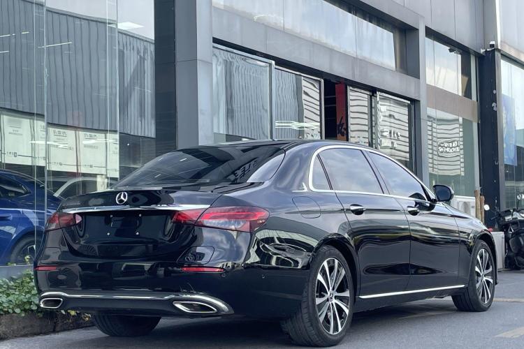 Mercedes-Benz E Class New Energy 2021 car image #5