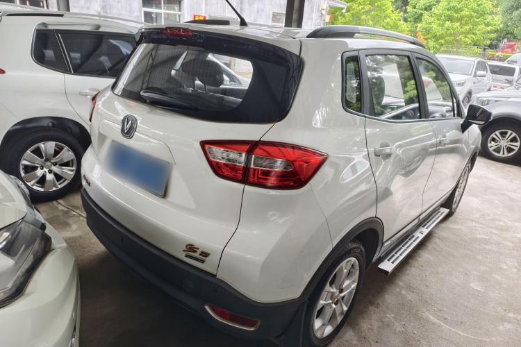 Changan CS15 EV 2016 #5 Changan CS15 EV 2016 car image #5