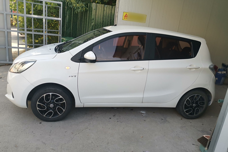 Changan BenBen 2017 صورة سيارة #5