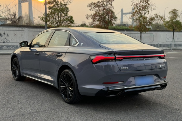 GEELY PrefaceL 2023 car image #5