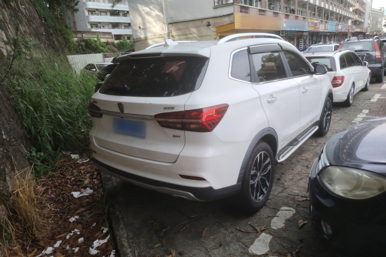 Roewe RX5 2016 изображение автомобиля #5