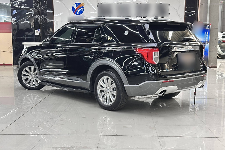 Ford Explorer 2021 immagine di auto #5