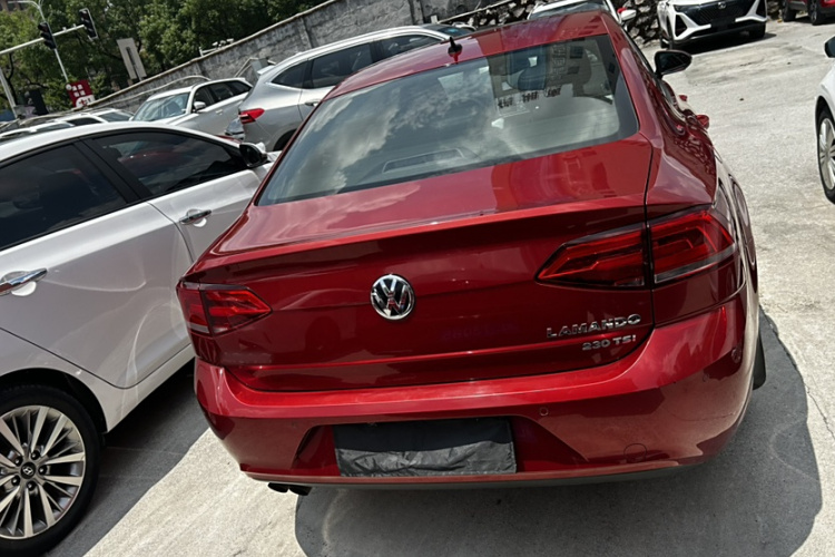 Volkswagen Lamando 2017 immagine di auto #5