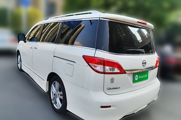 Nissan Quest 2016 imagem de carro #5