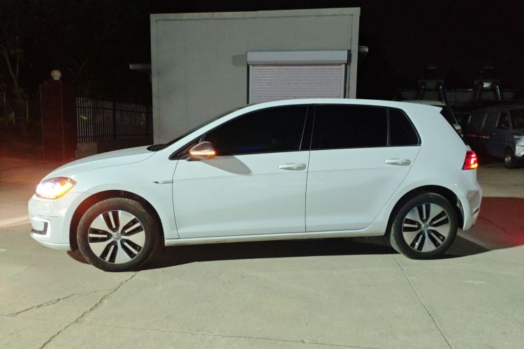 Volkswagen Golf Pure Electric 2021 #5 Volkswagen Golf Pure Electric 2021 image de voiture #5