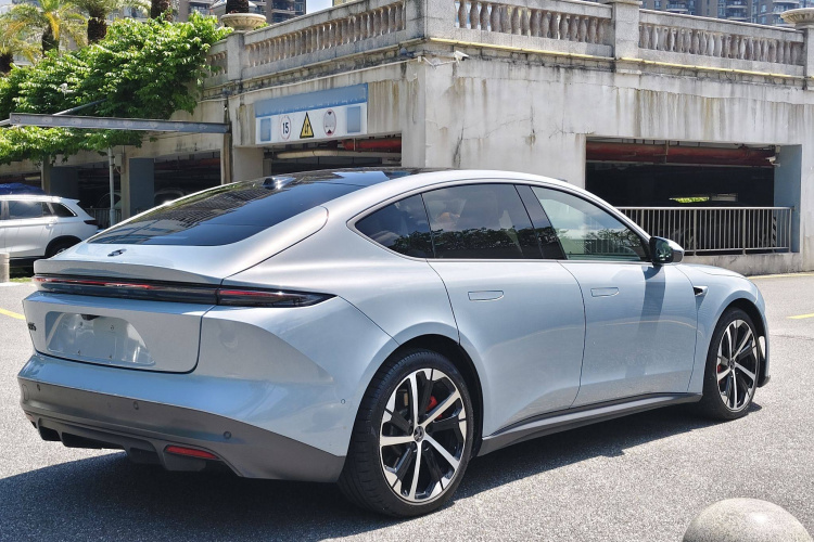 NIO ET5 2023 صورة سيارة #5
