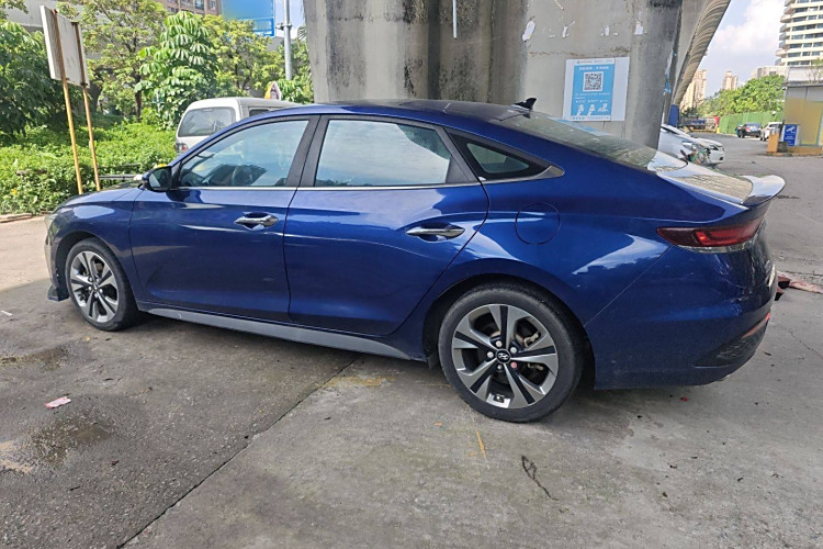 Hyundai Lafesta 2019 car image #5