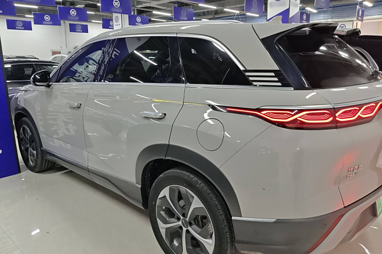 BYD Frigate 07 2023 immagine di auto #5