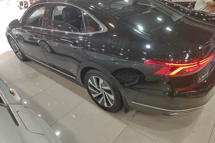 Volkswagen Passat New Energy 2020 #5 Volkswagen Passat New Energy 2020 car image #5