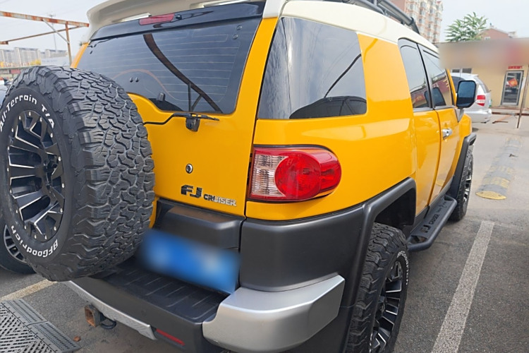 Toyota FJ Cruiser 2017 car image #5