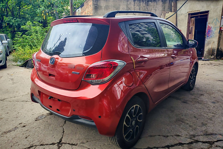 Changan BenBen 2015 #5 Changan BenBen 2015 صورة سيارة #5