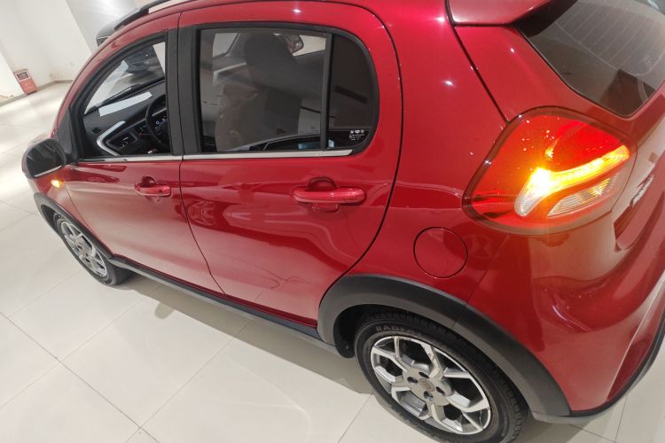 GEELY Vision X1 2018 car image #5