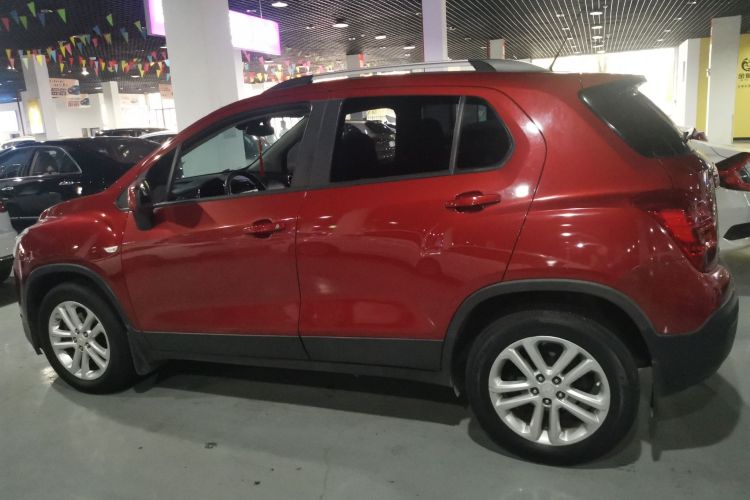Chevrolet Tracker 2016 car image #5