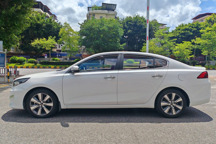 Kia K5 2017 image de voiture #5